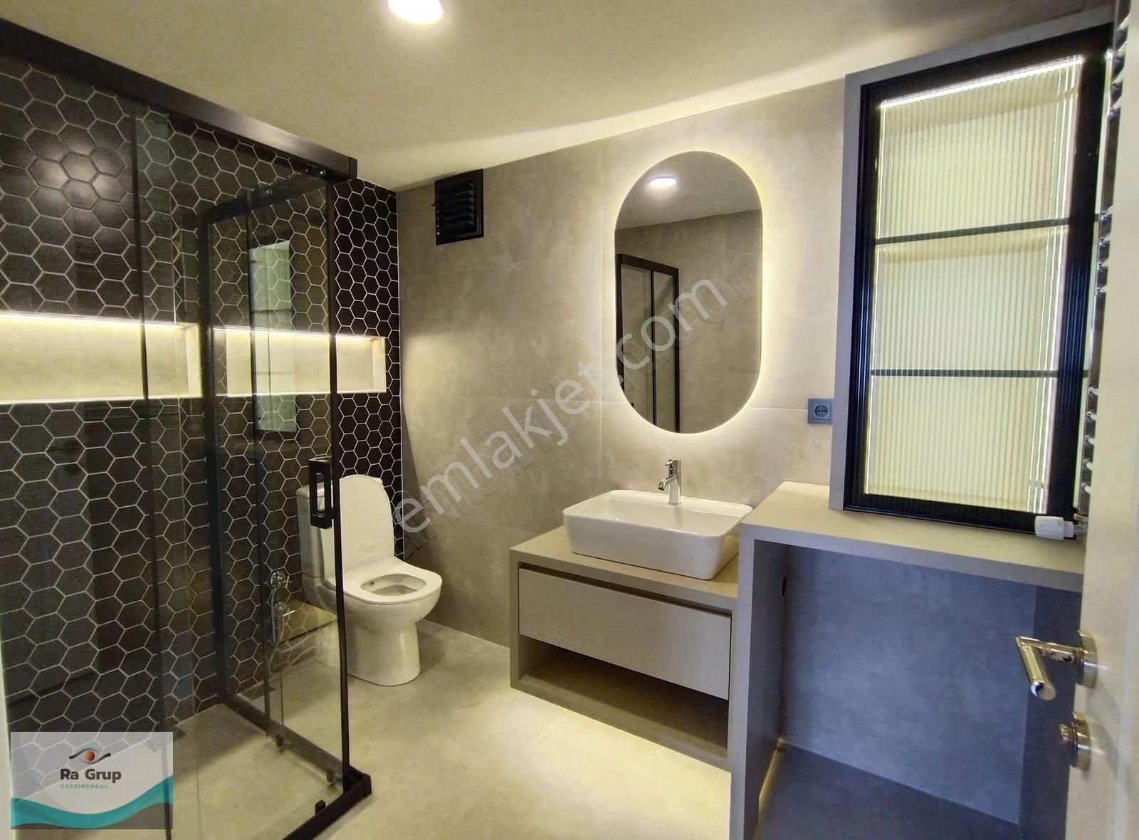 Bostanlıda Tadilatlı Asansörlü Arakat Köşe 3+1 Satılık Daire O-9 - Görsel 10