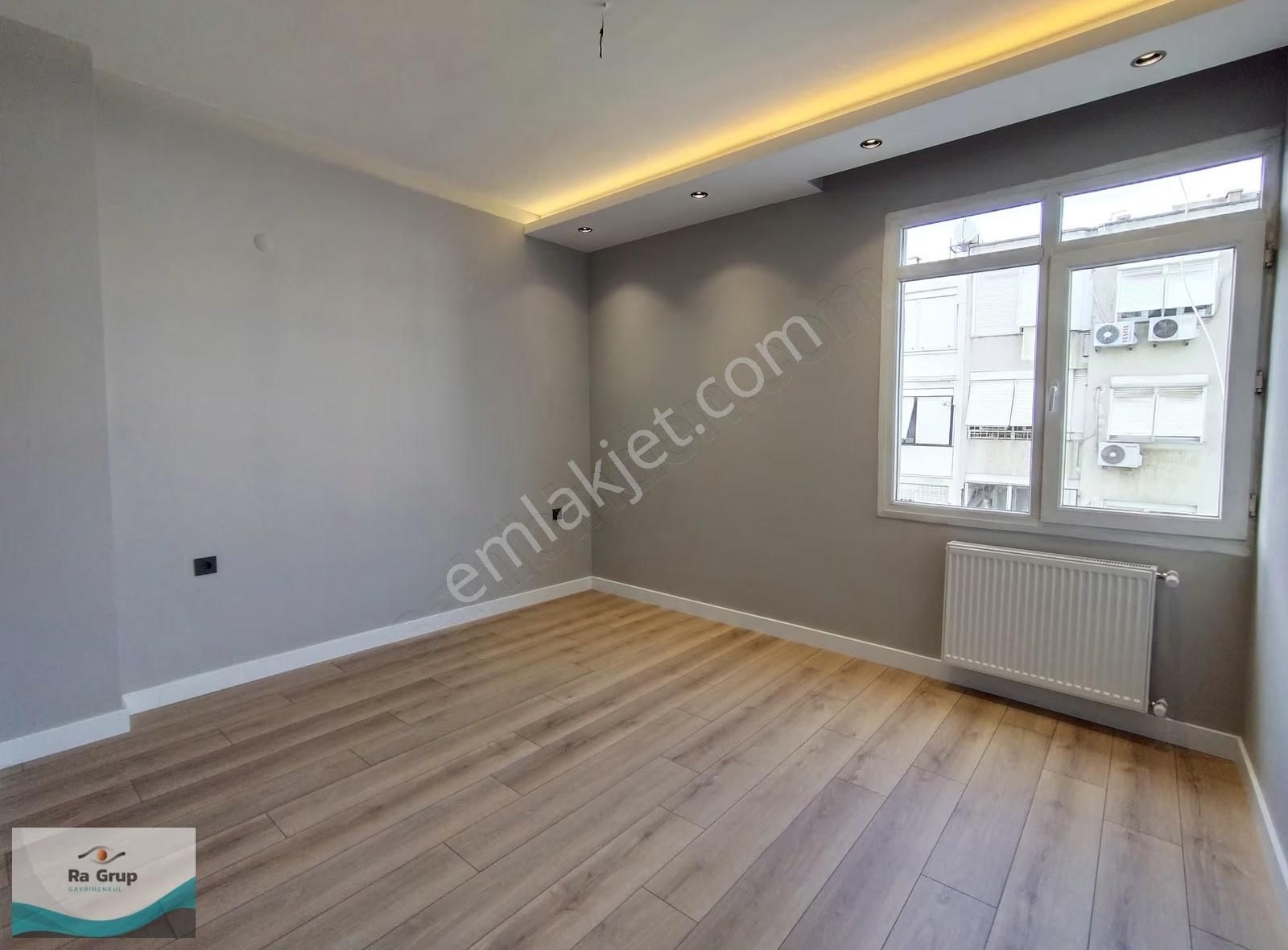 Bostanlıda Tadilatlı Asansörlü Arakat Köşe 3+1 Satılık Daire O-9 - Görsel 21