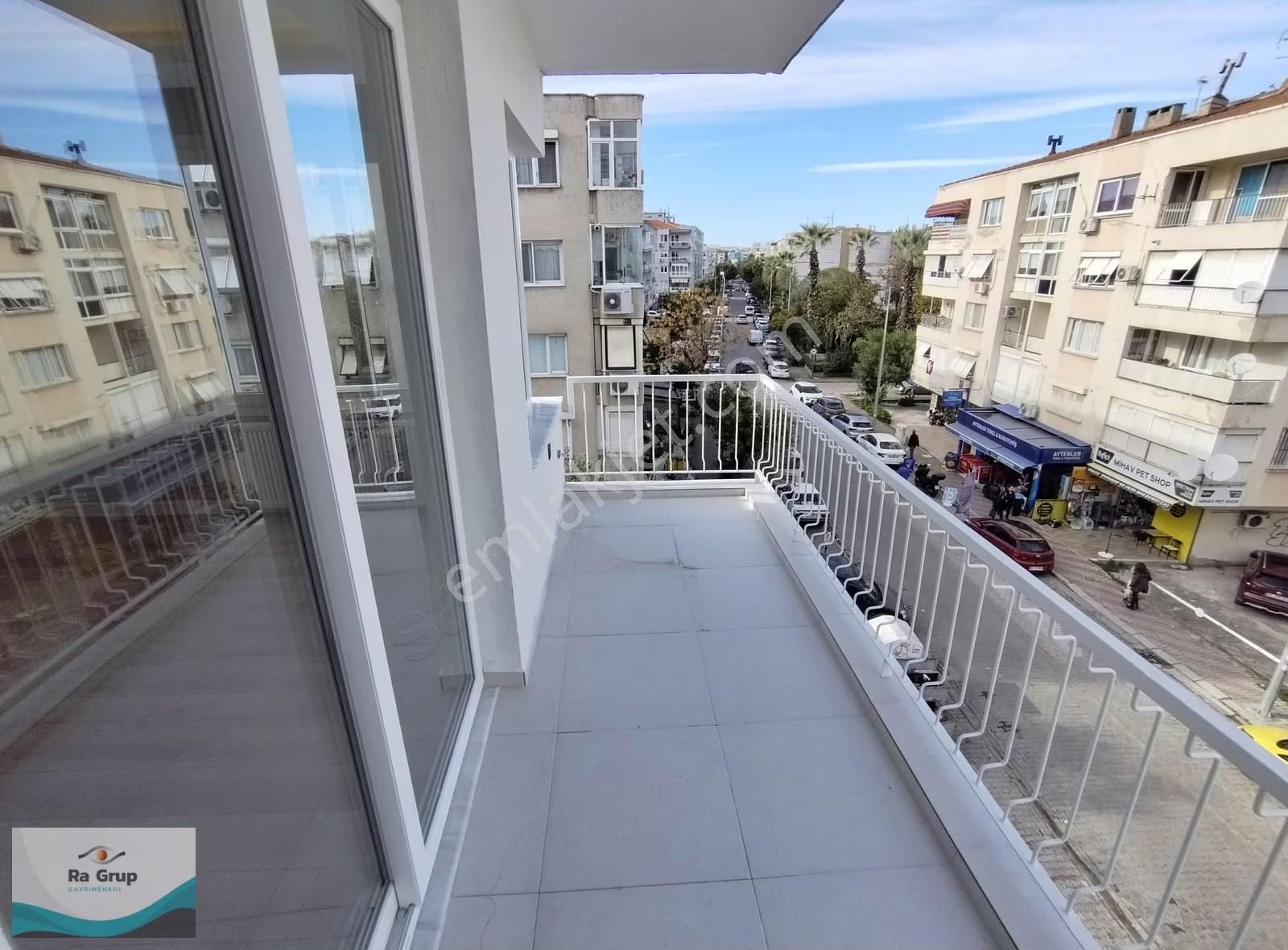 Bostanlıda Tadilatlı Asansörlü Arakat Köşe 3+1 Satılık Daire O-9 - Görsel 25