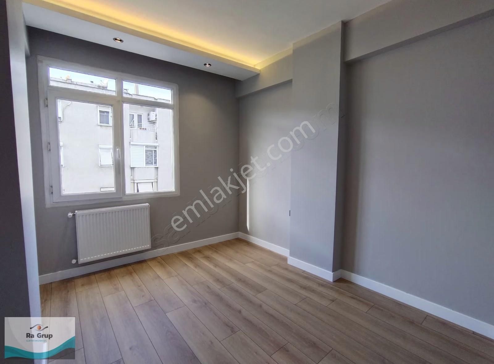 Bostanlıda Tadilatlı Asansörlü Arakat Köşe 3+1 Satılık Daire O-9 - Görsel 28