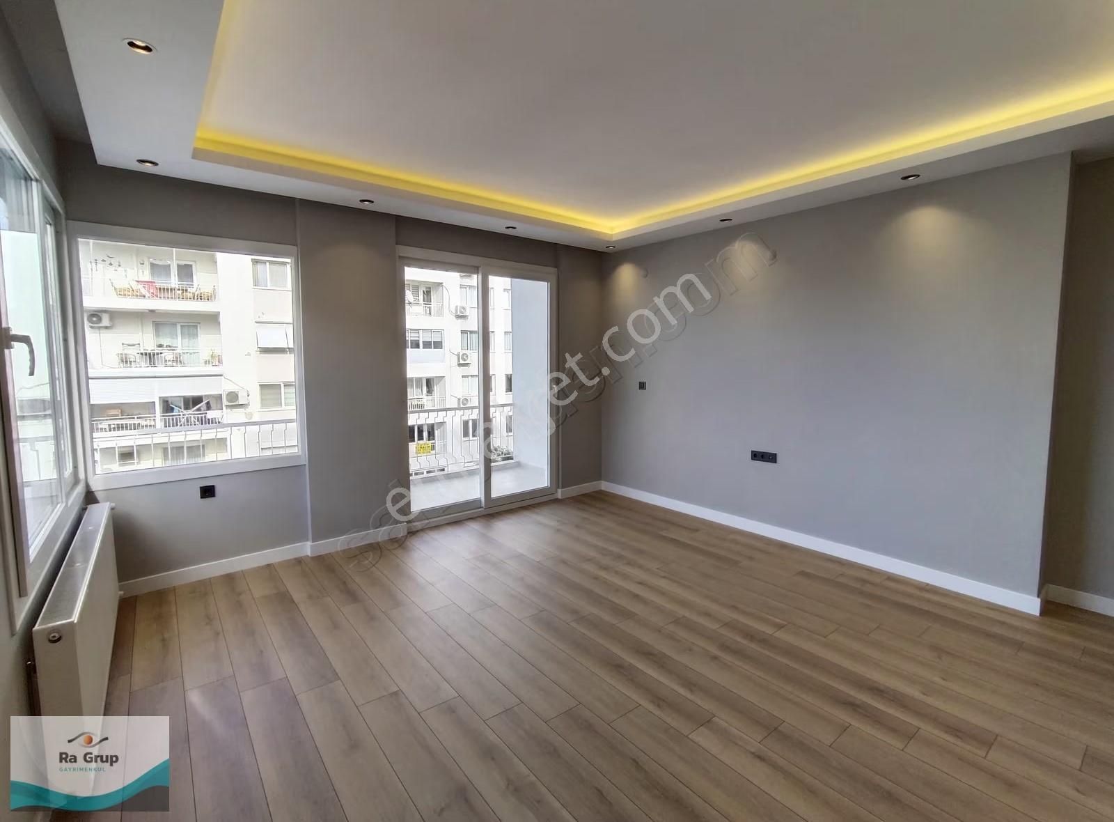 Bostanlıda Tadilatlı Asansörlü Arakat Köşe 3+1 Satılık Daire O-9 - Görsel 34