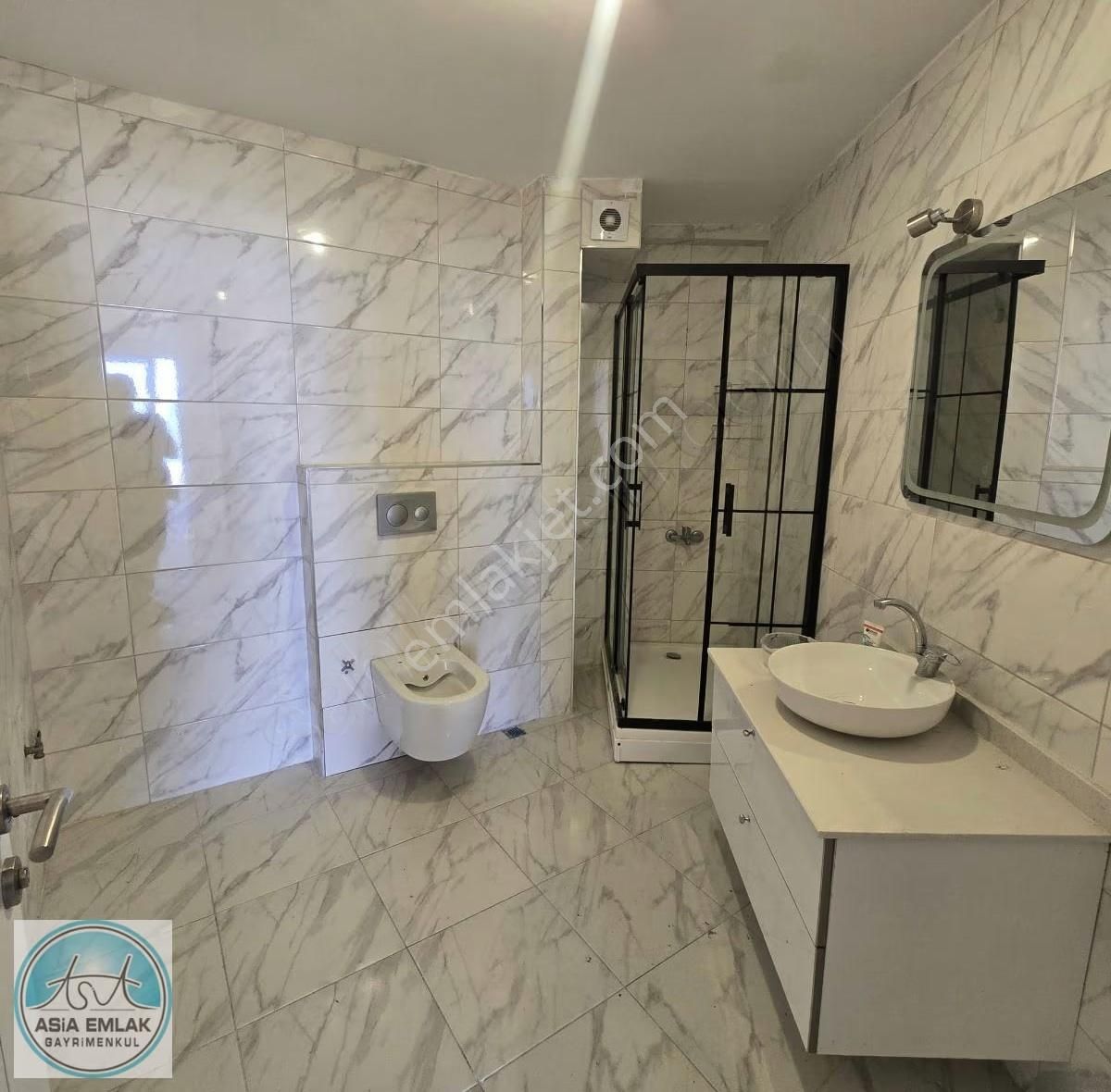 Metroya Yakın Tatil Modunda Deniz Havuz Manzaralı Teraslı 3+1 - Görsel 22