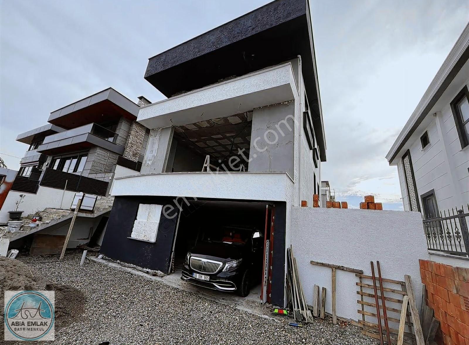 Asia Dan Akfırat Mah De Tripleks 5+1 Otoparklı Satılık Villa - Görsel 8