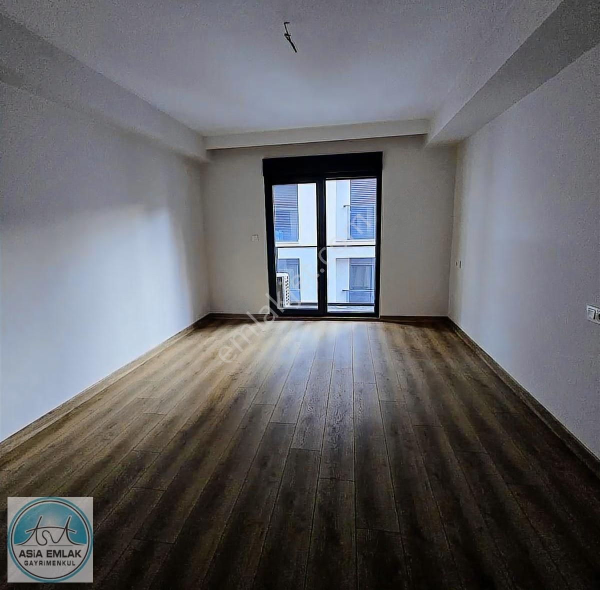 Asia'dan Koru Pendik Sitesinde Ebeveyn Banyolu 3+1 - Görsel 12