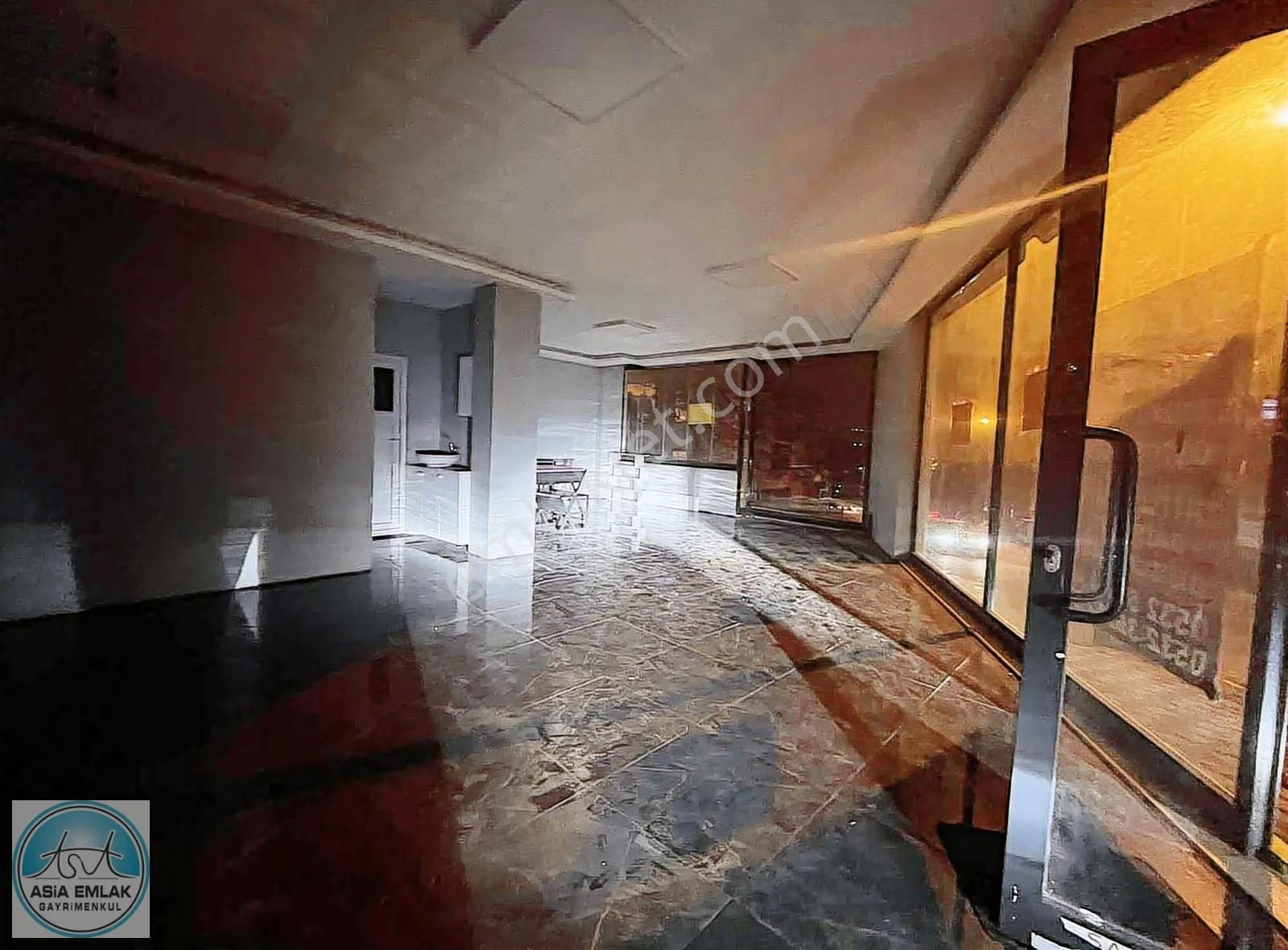 Asia Dan Kavakpınar Mahallesinde 80m2 Cadde Üzeri Kiralık Dükkan - Görsel 13