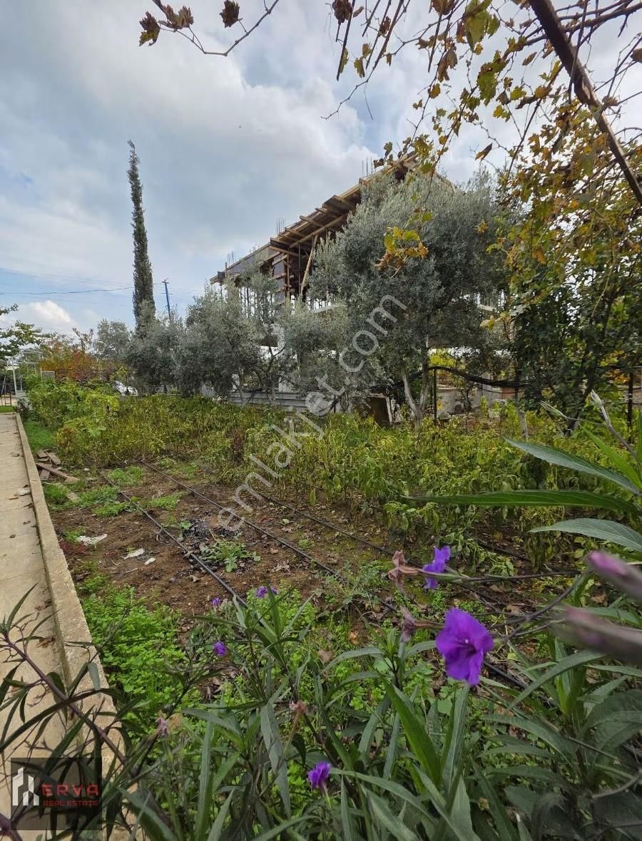 Menderes Oğlananasında Sıcak Ve Huzurlu Müstakil Ev - Görsel 11