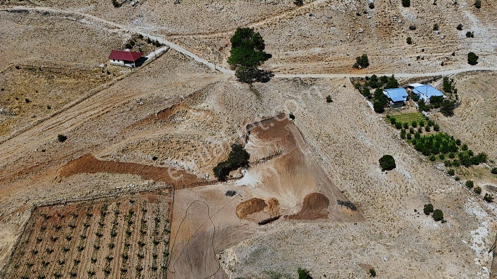 Antalya Korkuteli Sülekler De Satılık Yatırımlık Tarla - Görsel 4