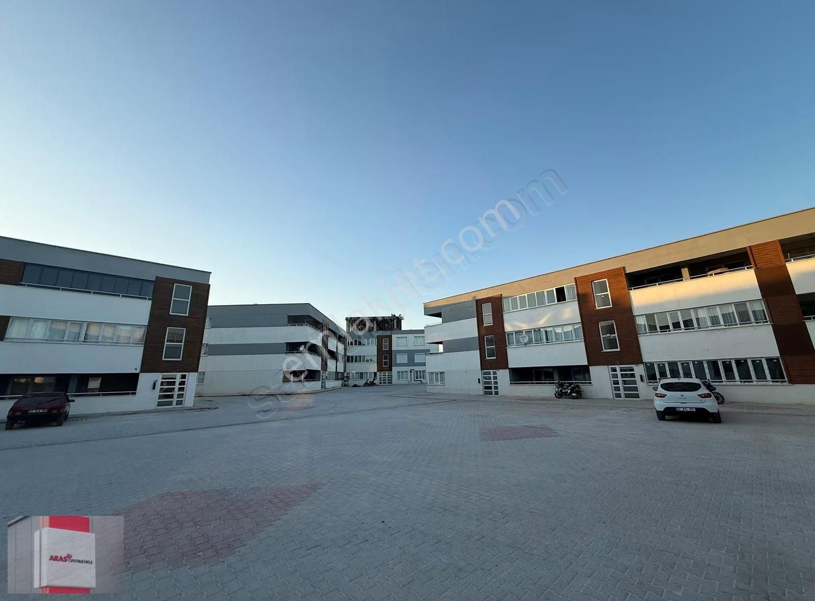 Kosova Mahallesinde Aras Gyo'dan Kiralık 2+1 Studyo Daire - Görsel 13