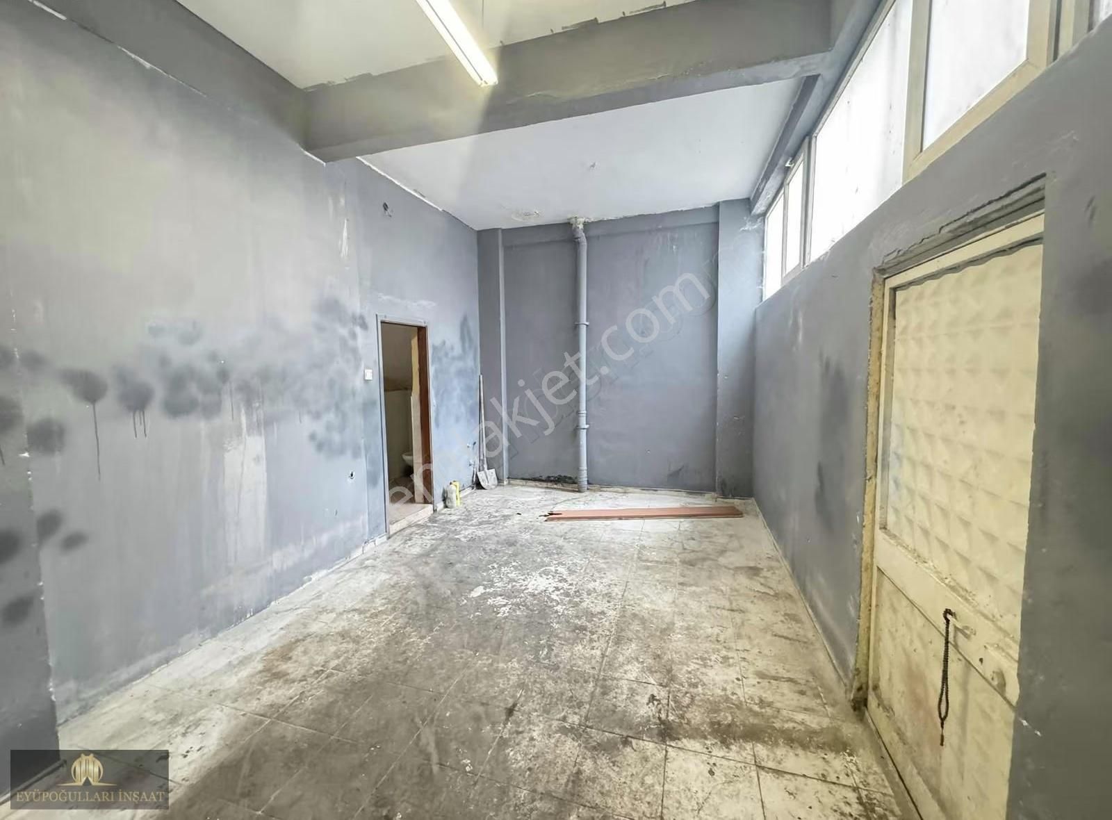 Bayrampaşa Merkezinde Kiralık Dükkan - Görsel 4