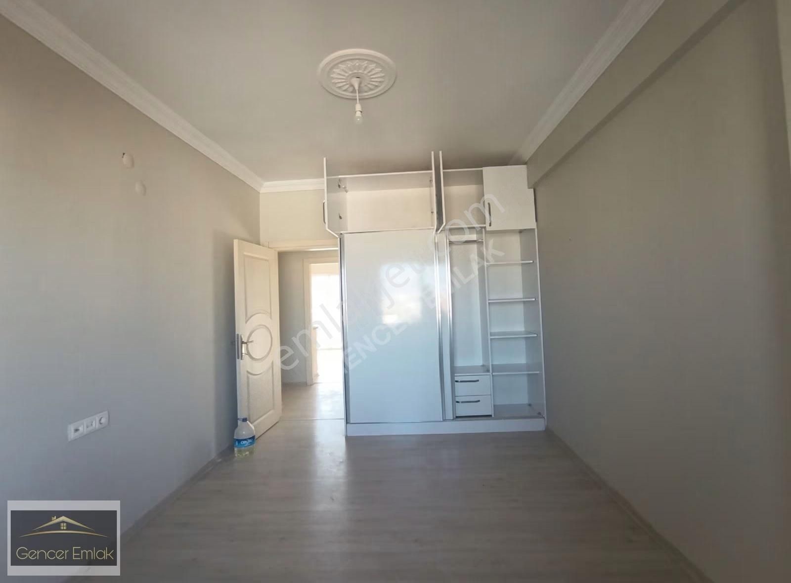 Çarşı Merkezde 150 Metrekare 3+1 Daire - Görsel 7