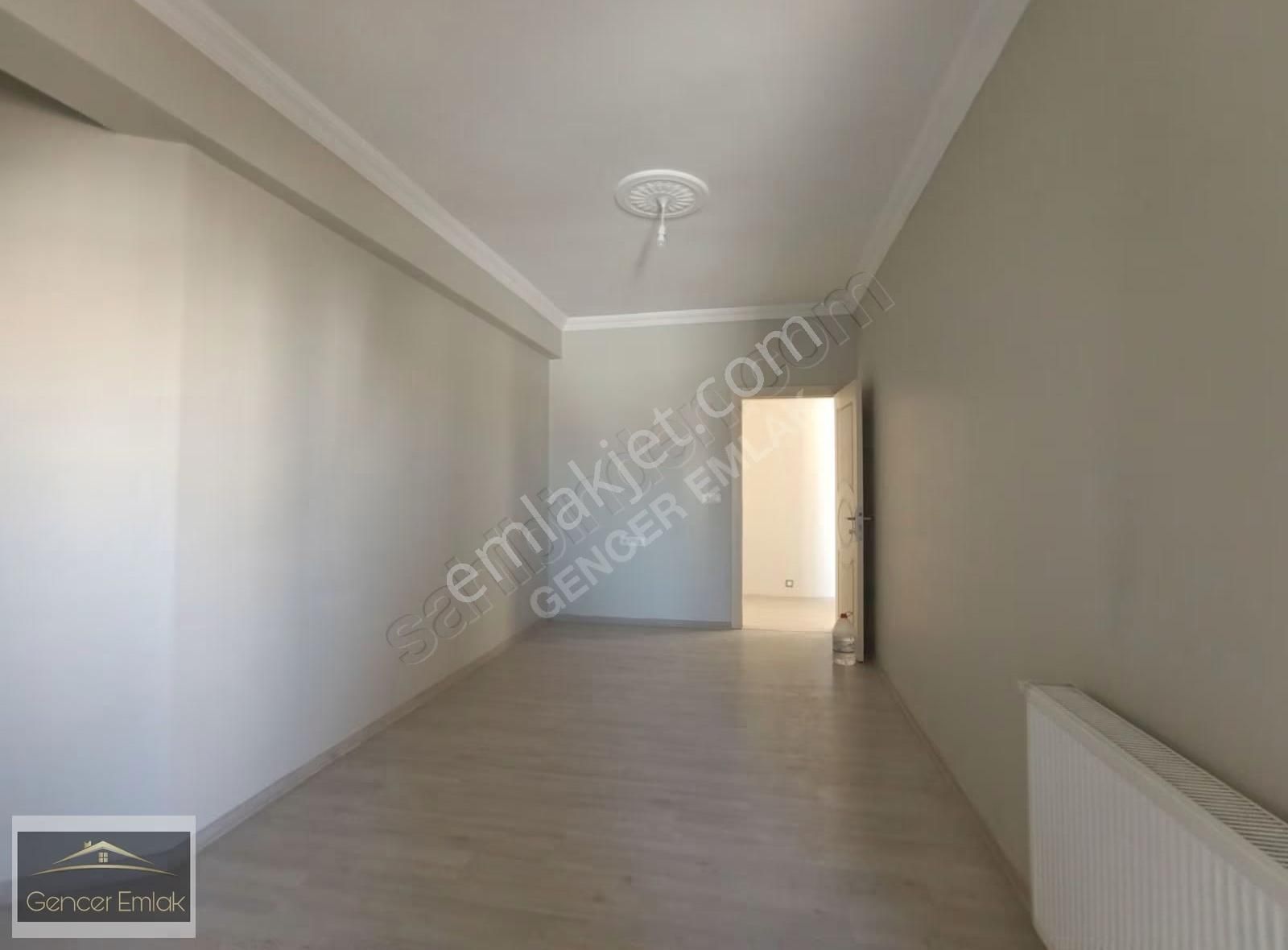 Çarşı Merkezde 150 Metrekare 3+1 Daire - Görsel 9