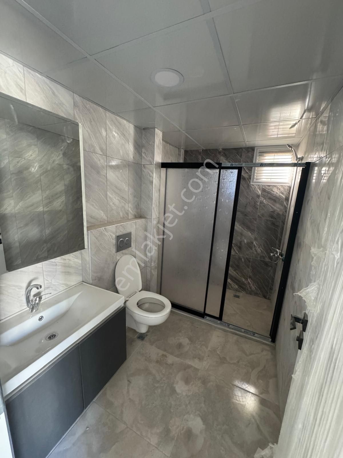 Gültepe Mah Bulv 2.parsel Hasarsız 1+1 Kiralık - Görsel 12