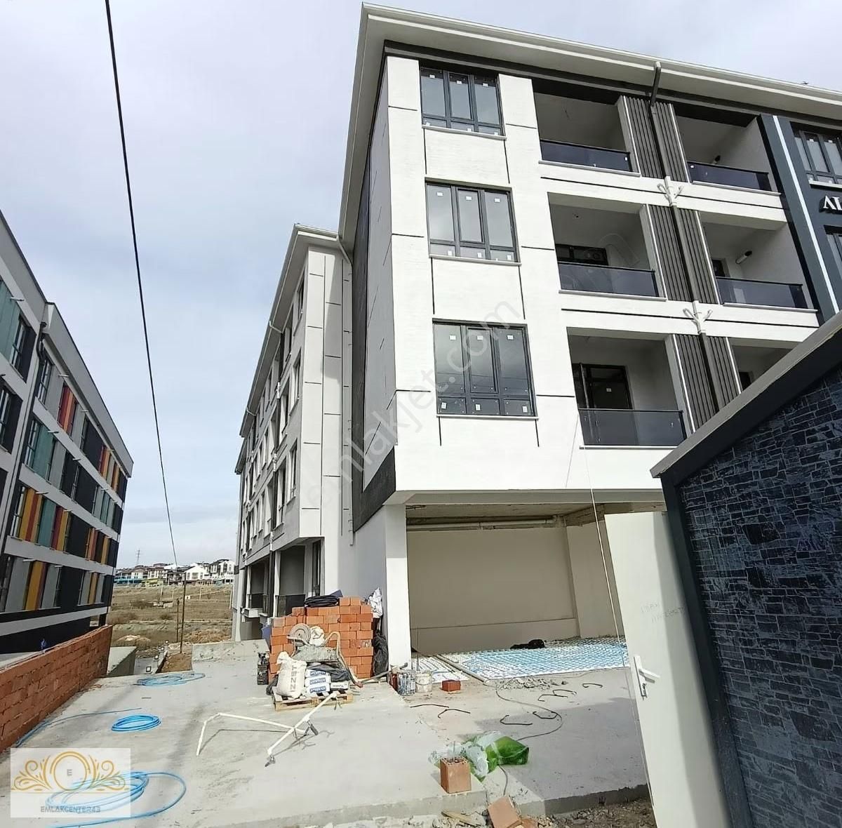 Emlak Centerden Kirazpınarda Satılık 1+1daire - Görsel 2