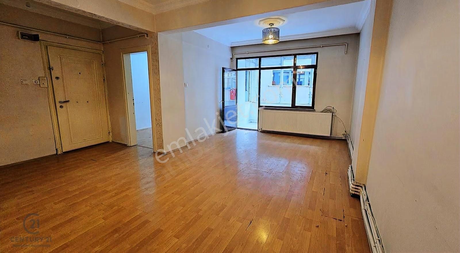 Talatpaşa Caddesinde Balkonlu Gün Boyu Güneş Alan Kiralık 2+1 - Görsel 17