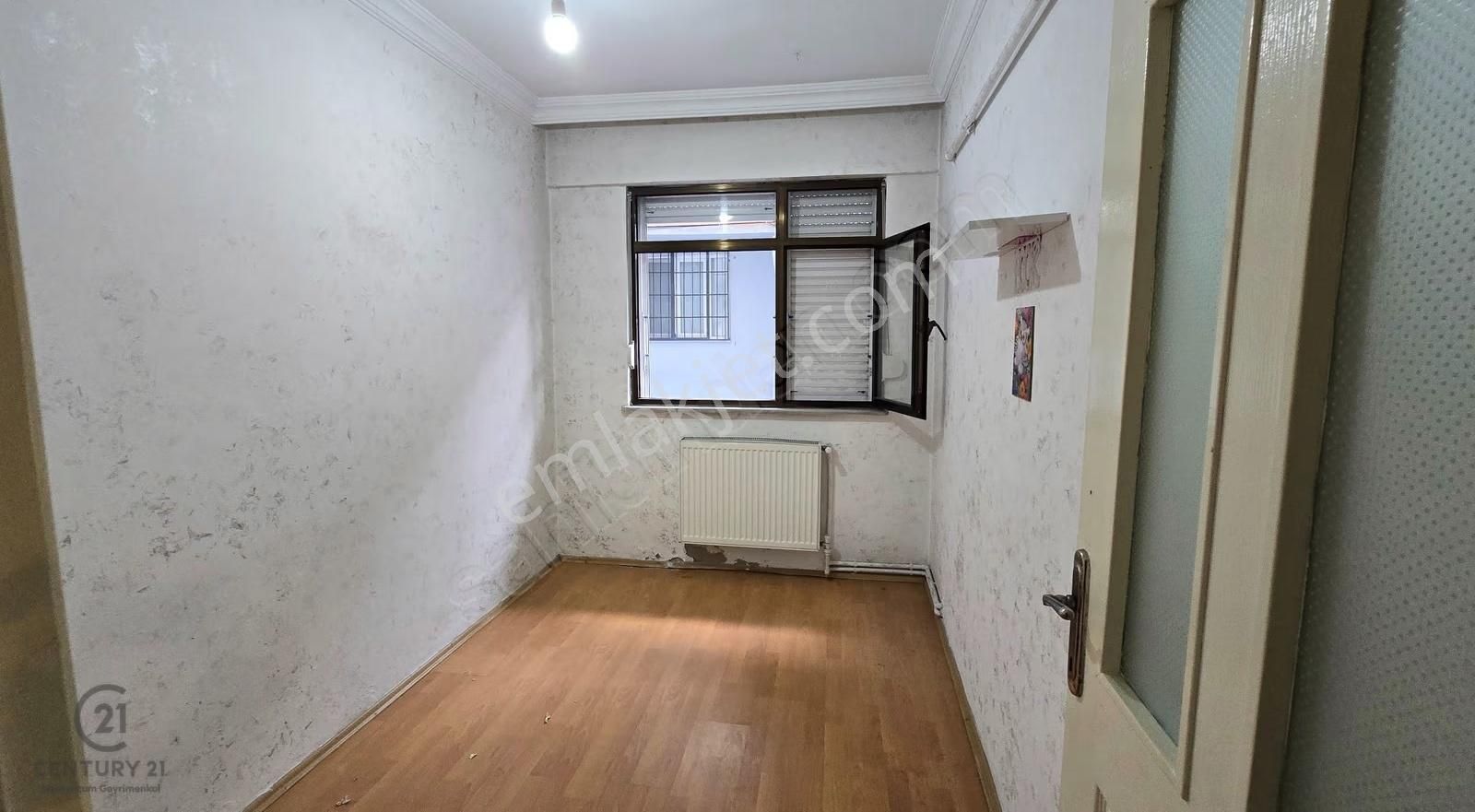 Talatpaşa Caddesinde Balkonlu Gün Boyu Güneş Alan Kiralık 2+1 - Görsel 11