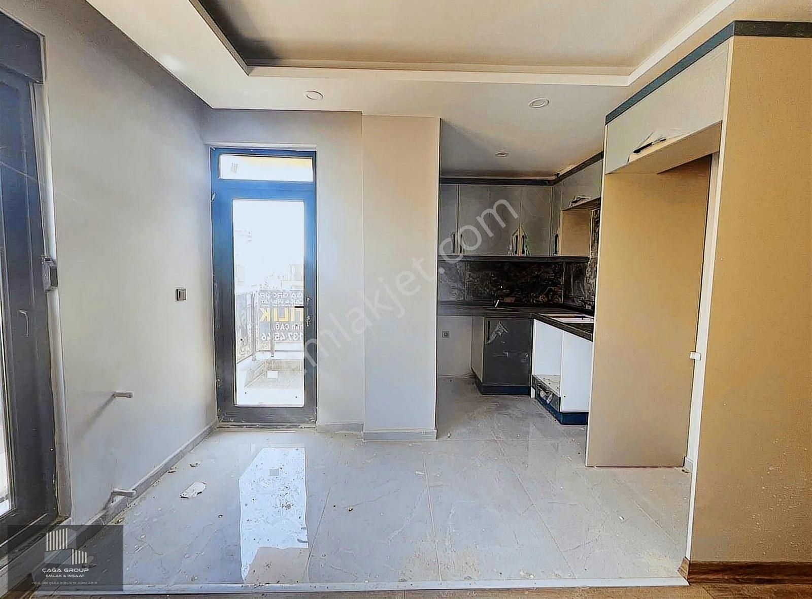 Cadde Üstü 1+1 Katta Asansörlü - Görsel 27