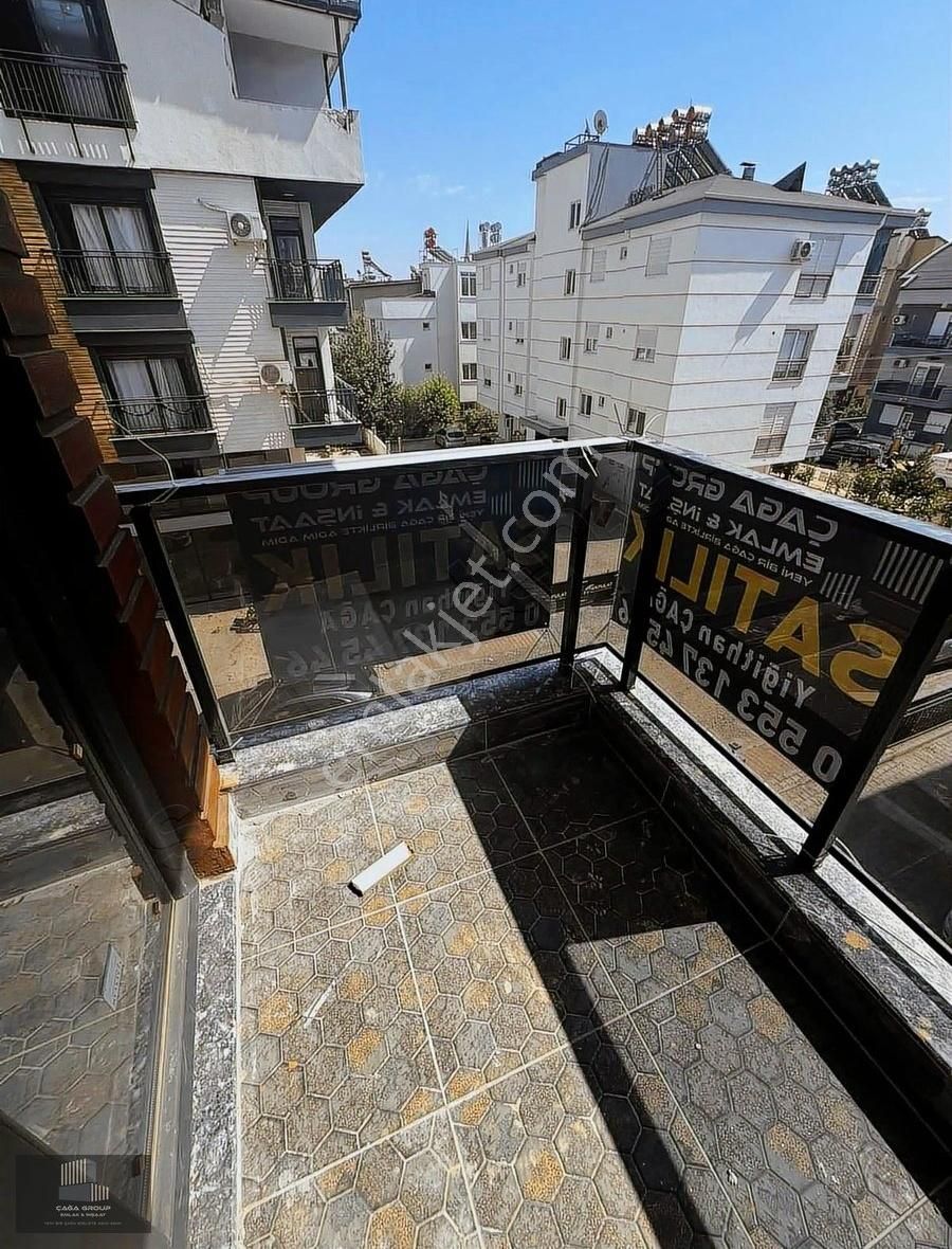 Cadde Üstü 1+1 Katta Asansörlü - Görsel 11