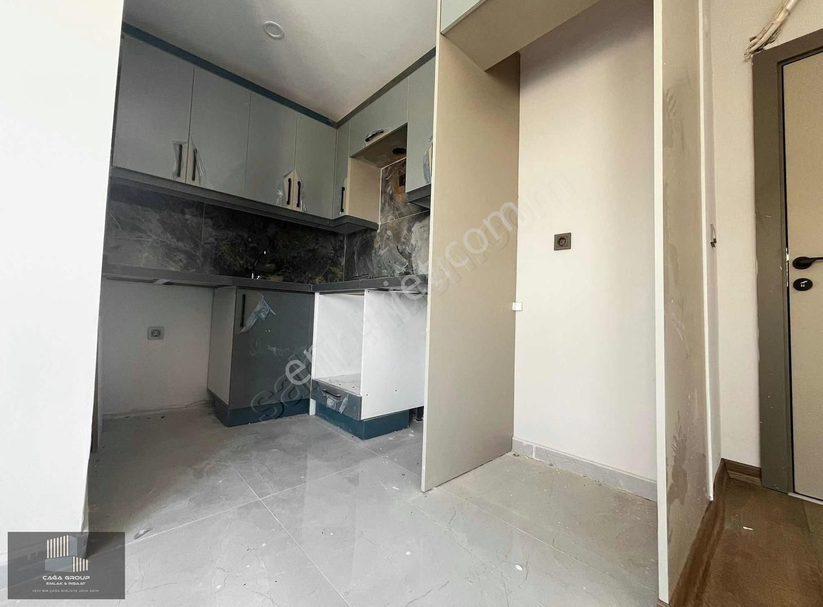 Cadde Üstü 1+1 Katta Asansörlü - Görsel 26