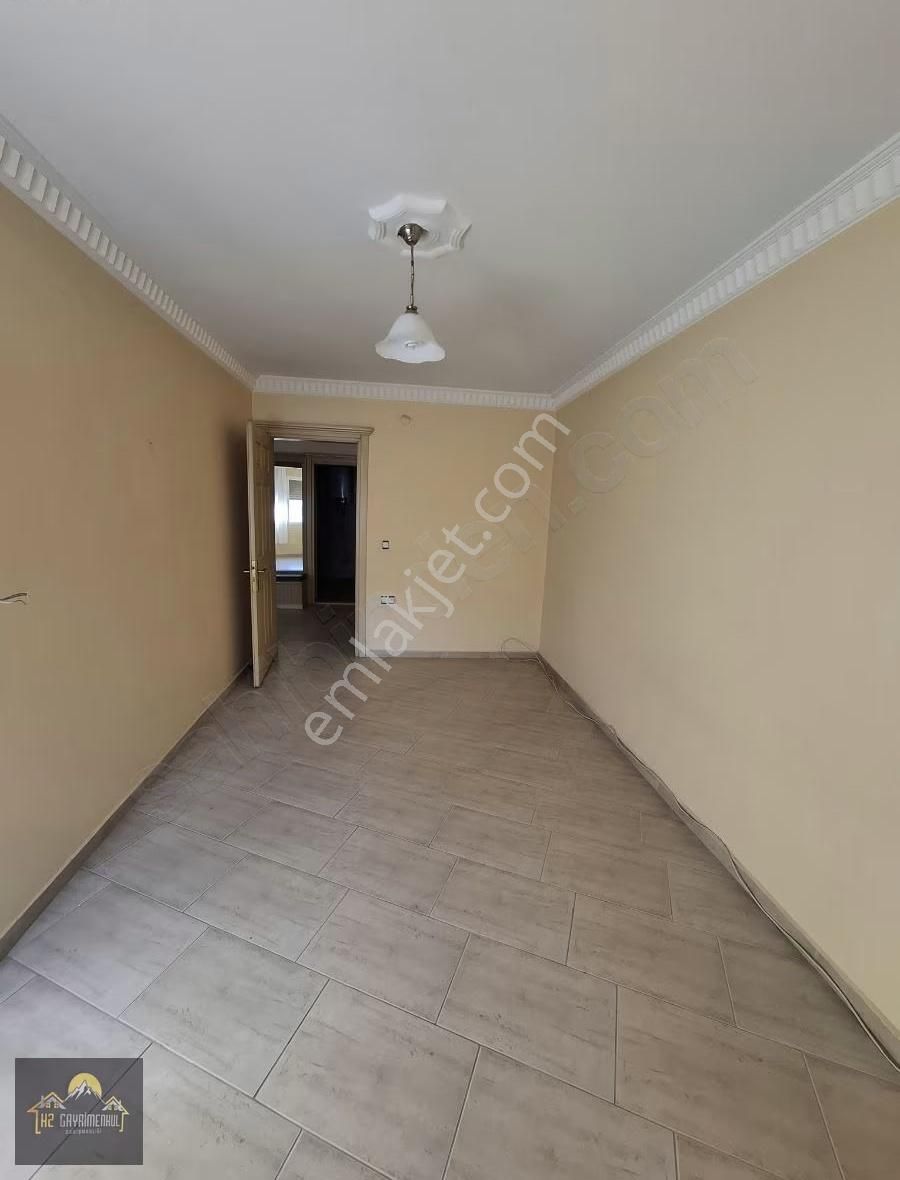 Kuşadası Ege Mahallesinde Satılık 2 Oda 1 Salon Daire - Görsel 6