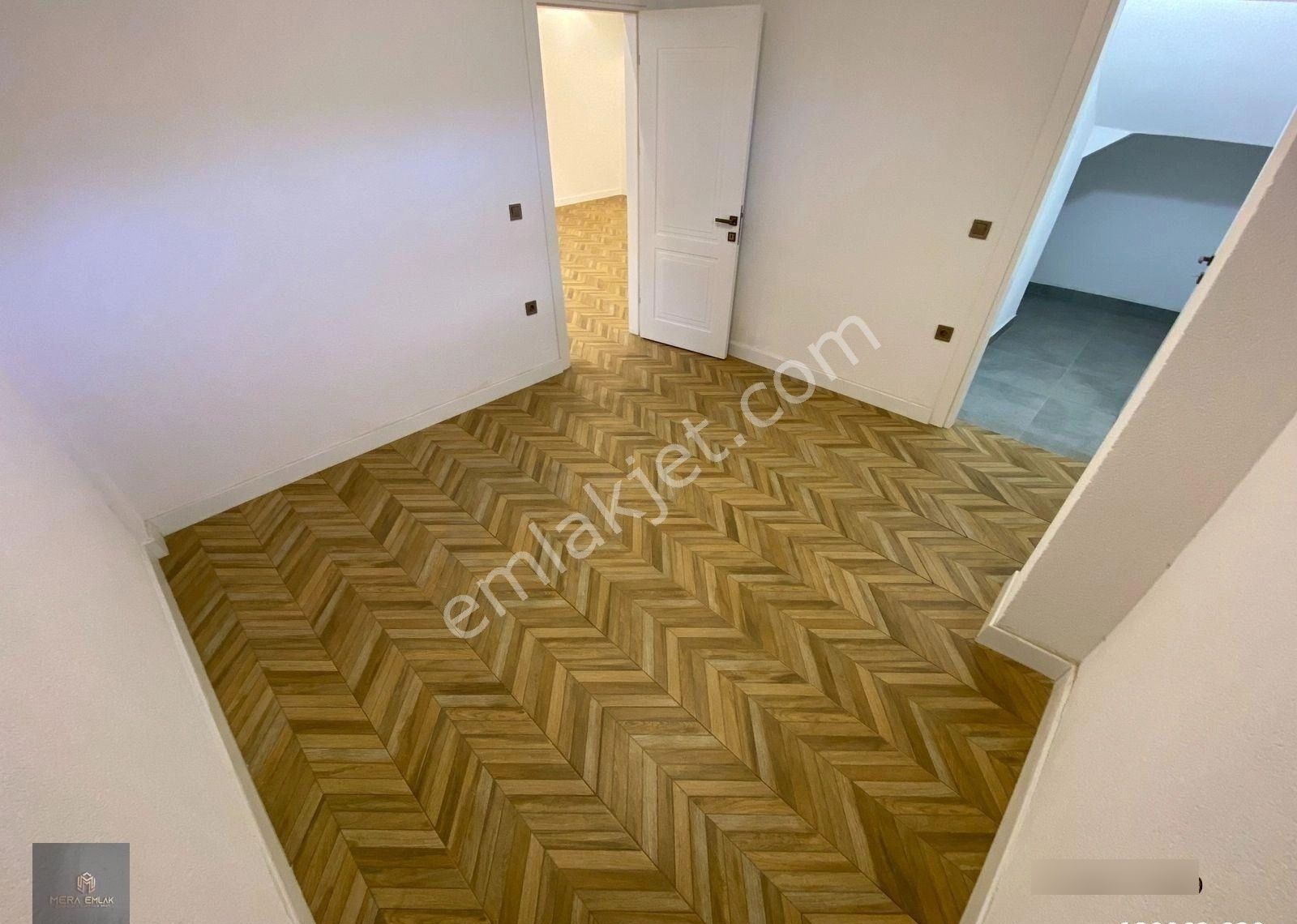 Mera Emlaktan Çıkrıkçıda Eşsiz Mimari 4+2 425m2 Ultra Lüks Villa - Görsel 4