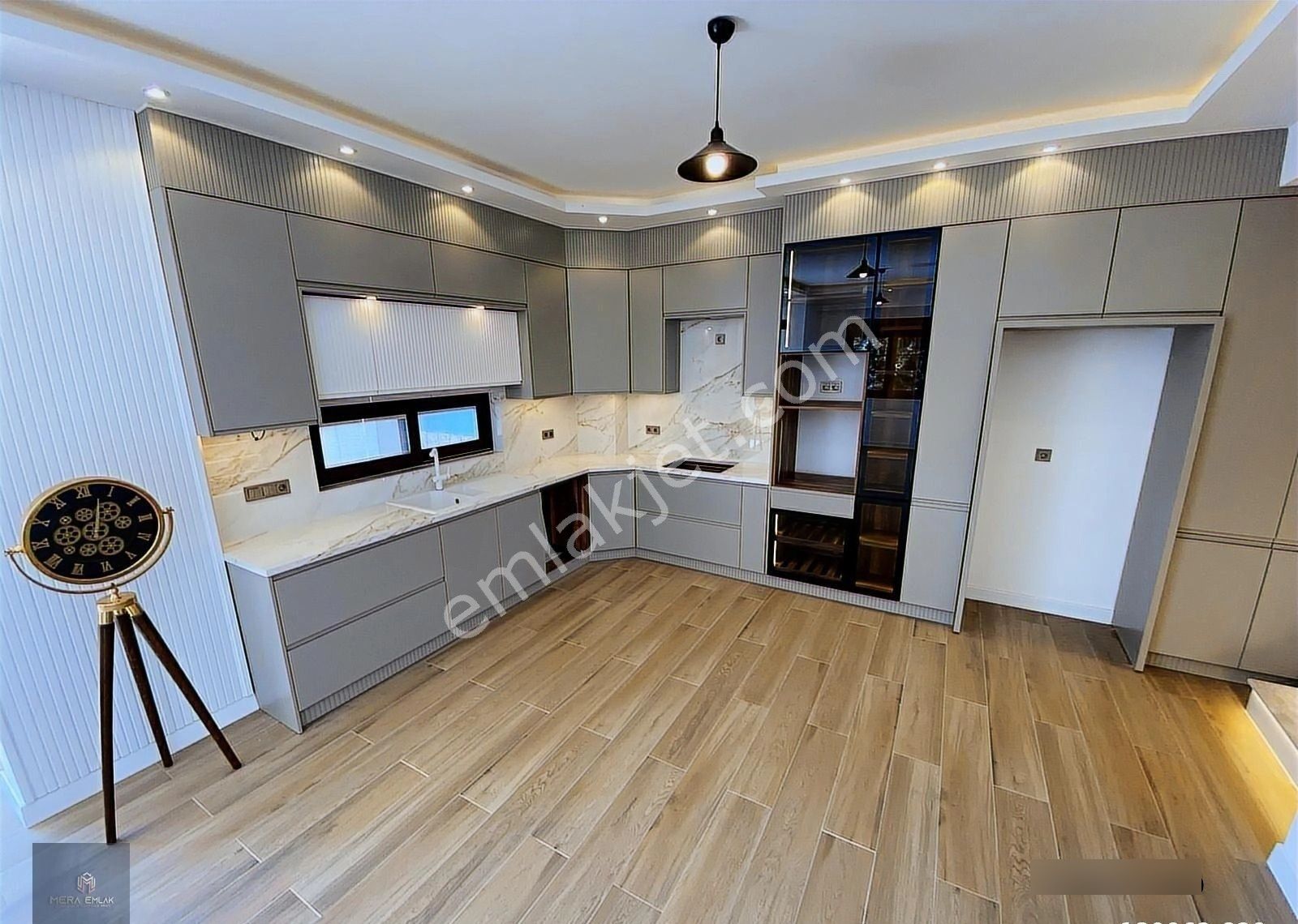 Mera Emlaktan Çıkrıkçıda Eşsiz Mimari 4+2 425m2 Ultra Lüks Villa - Görsel 18