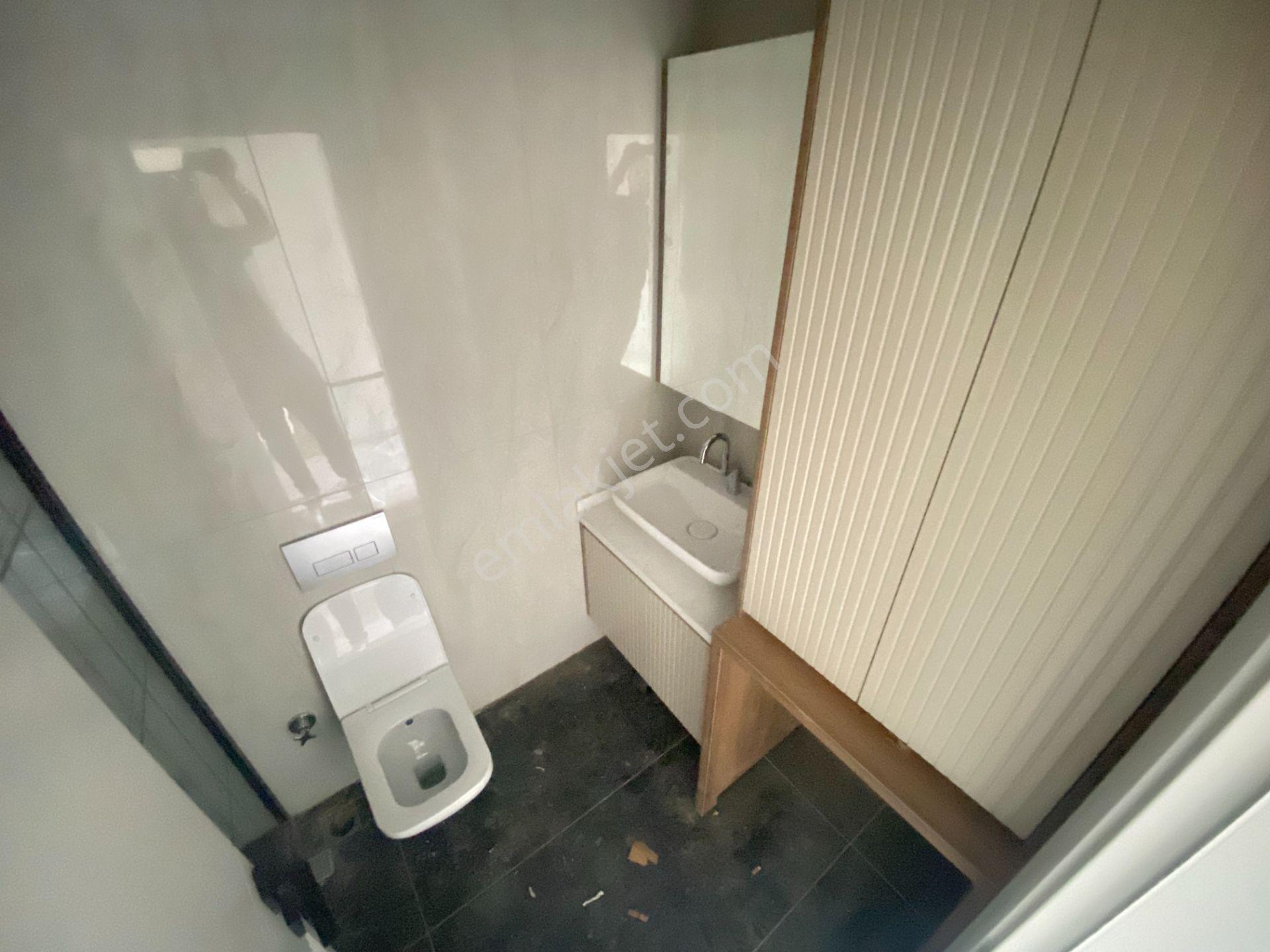 ▀mera Emlaktan Güre'de Müstakil Tadında Sıfır 1+1 65m2 Lüx Daire - Görsel 13