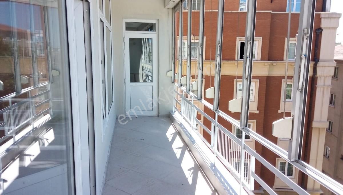 Tunalıhilmi Cadde Üzer 3+1 Full Yapılı 3. Kat Arka Cephe - Görsel 18