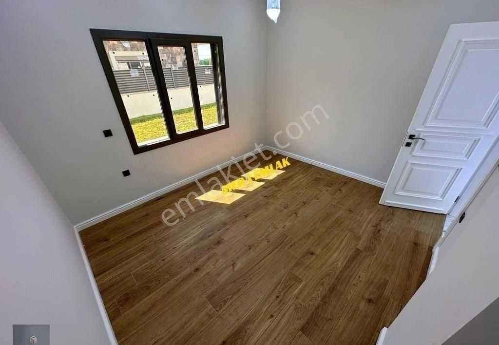 ▀▄mera Emlaktan Altınoluk Narlı'da 660m2 Arsa İçinde 5+1 Villa▀ - Görsel 12
