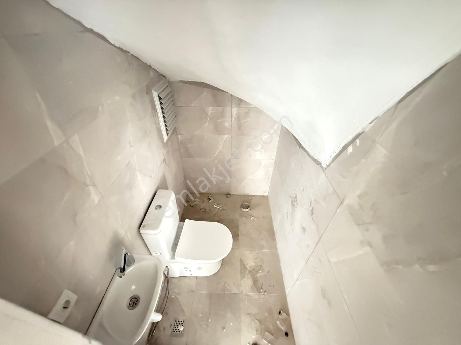 ▀▄mera Emlaktan Kadıköy Mah. 4+1 220m2 Ultralüx Satılık Dubleks - Görsel 32