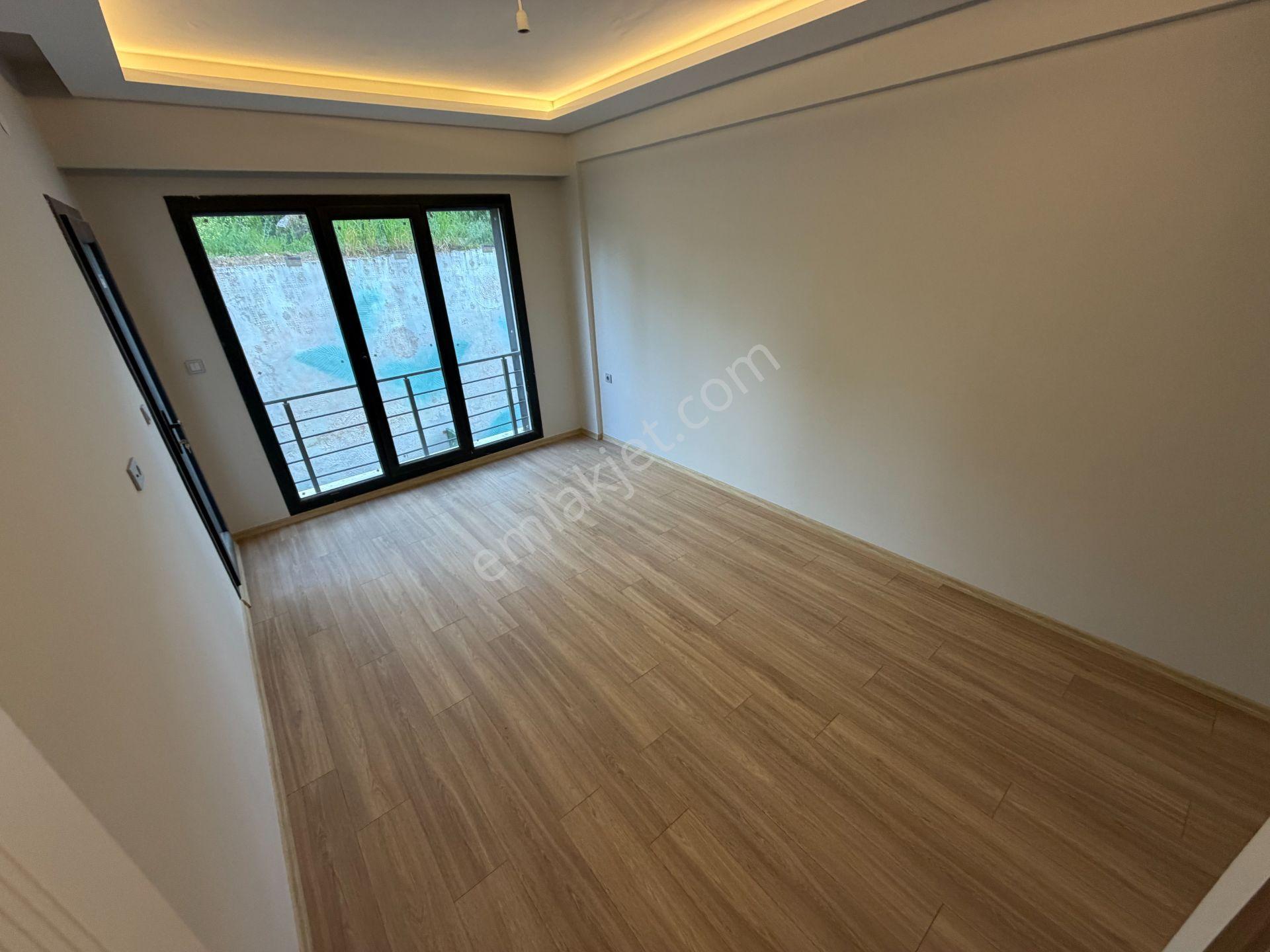 Mera Emlaktan Çamlıbel'de Havuzlu-müstakil Bahçeli 150 M2 Dublex - Görsel 4
