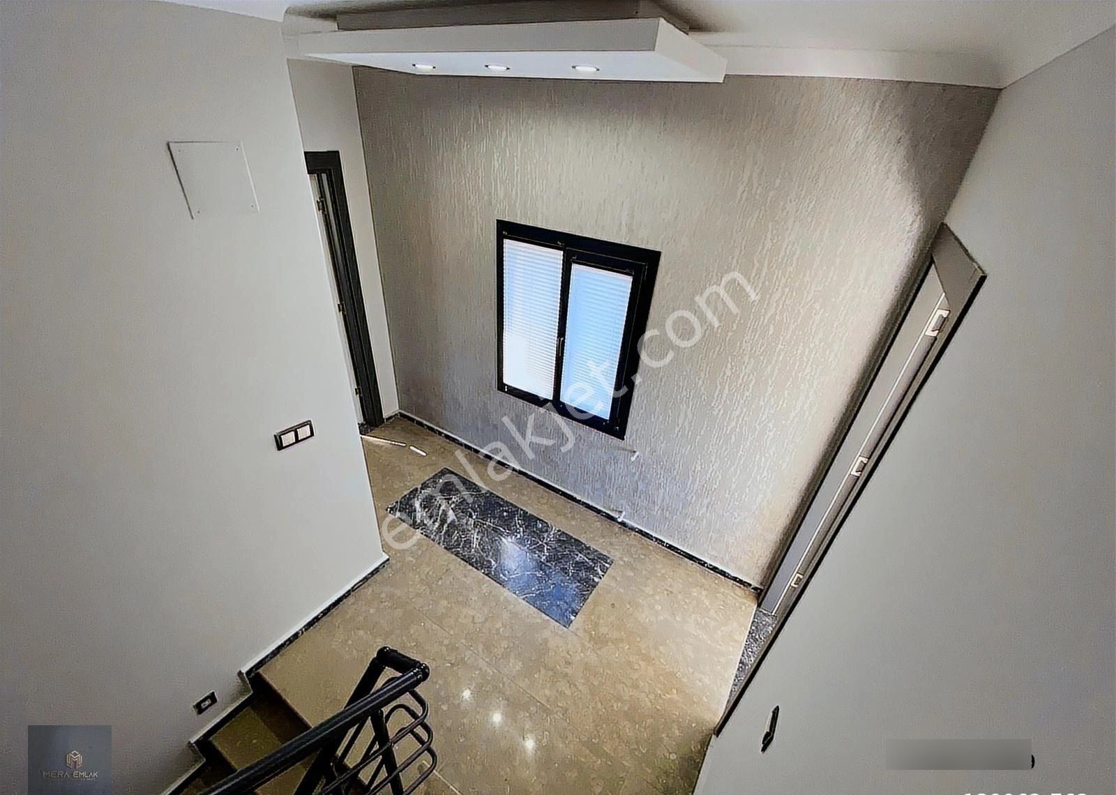 Mera Emlaktan Zeytinlide Bahçeli Çift Teraslı 3+1 Ultralüx Villa - Görsel 31