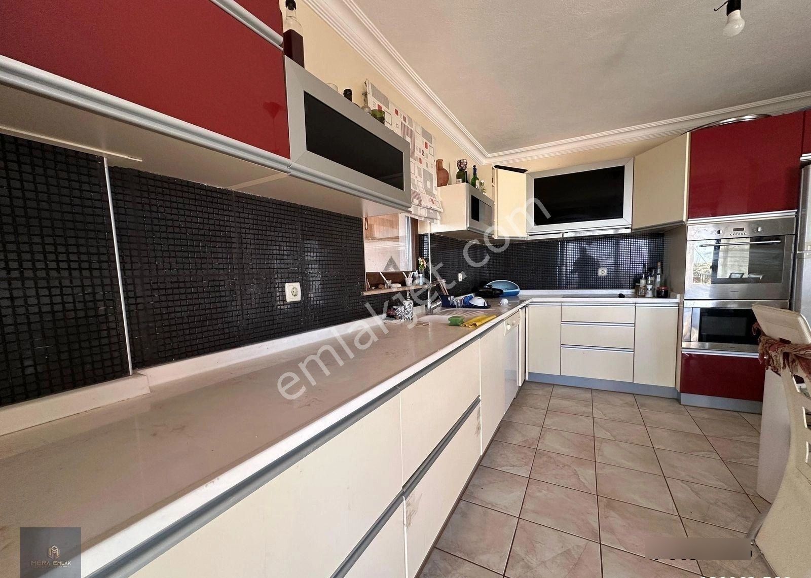 ▄mera Emlaktan Beyoba'da Full Deniz Manzaralı Tam Müstakil Villa - Görsel 13