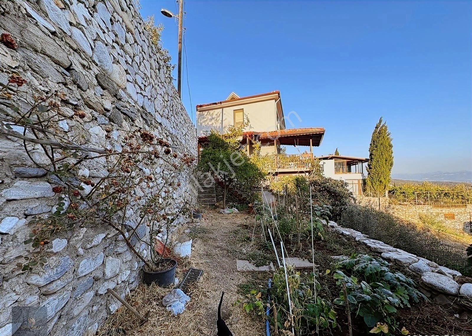 ▄mera Emlaktan Beyoba'da Full Deniz Manzaralı Tam Müstakil Villa - Görsel 17