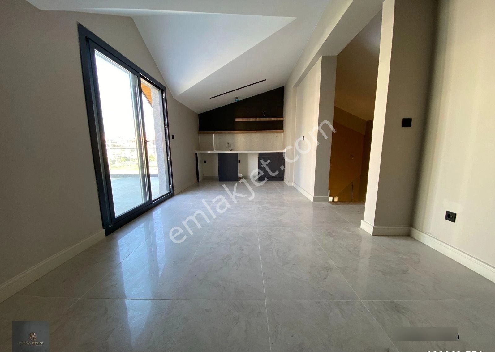 Mera Emlak Cennetayağında Özel Mimari Tasarım 5+1 Ultralüx Villa - Görsel 29