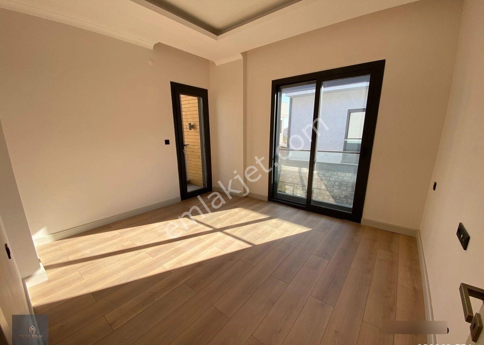 Mera Emlak Cennetayağında Özel Mimari Tasarım 5+1 Ultralüx Villa - Görsel 21