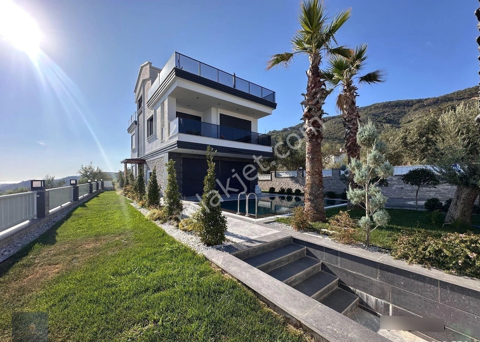 ▀▄mera Emlaktan Altınolukta 5+2 Müstakil Havuzlu Ultralüx Villa - Görsel 5