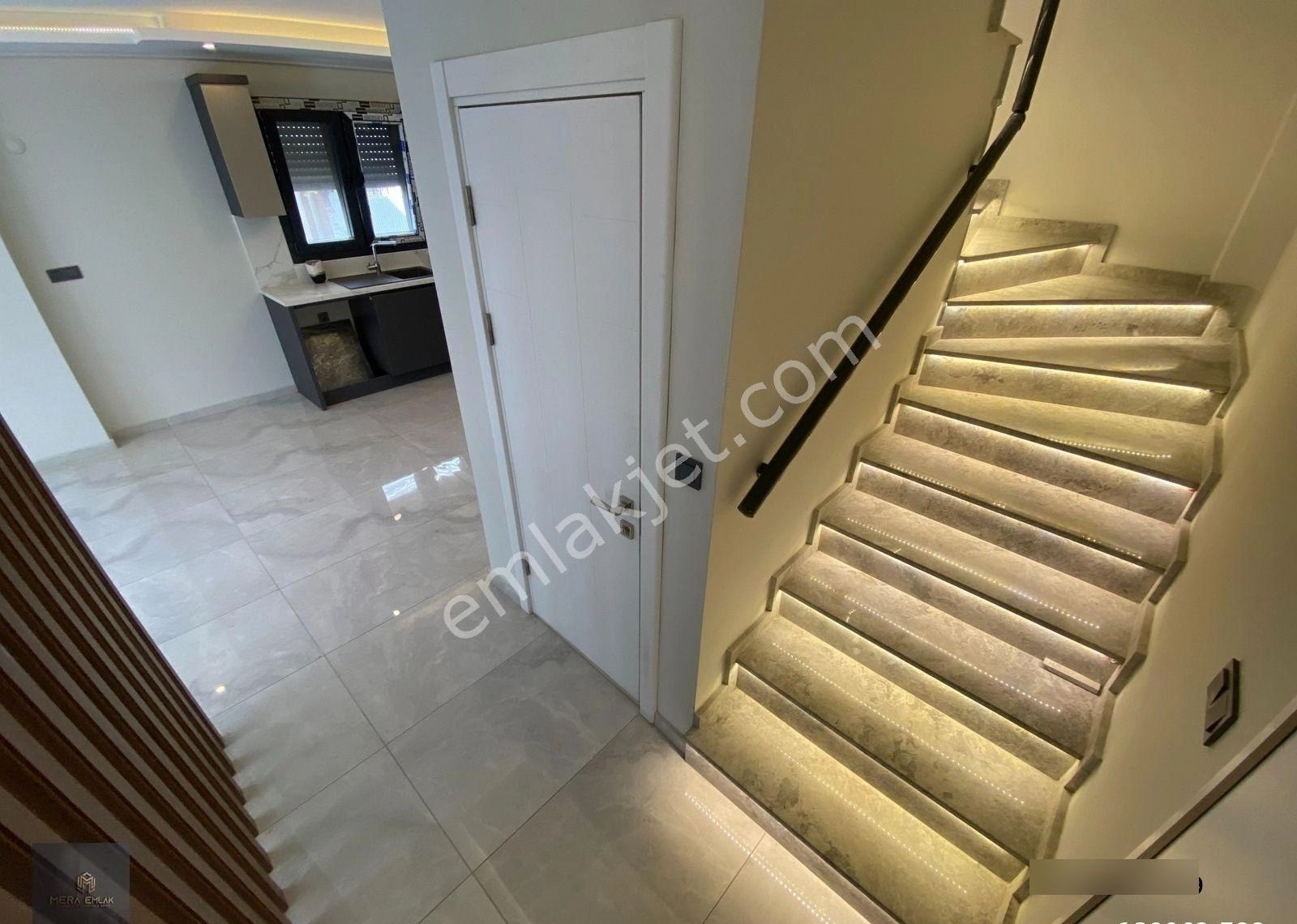 Mera Emlaktan Akçayda Denize 200m 180m2 3+1 Ultra Lüx Villa - Görsel 4