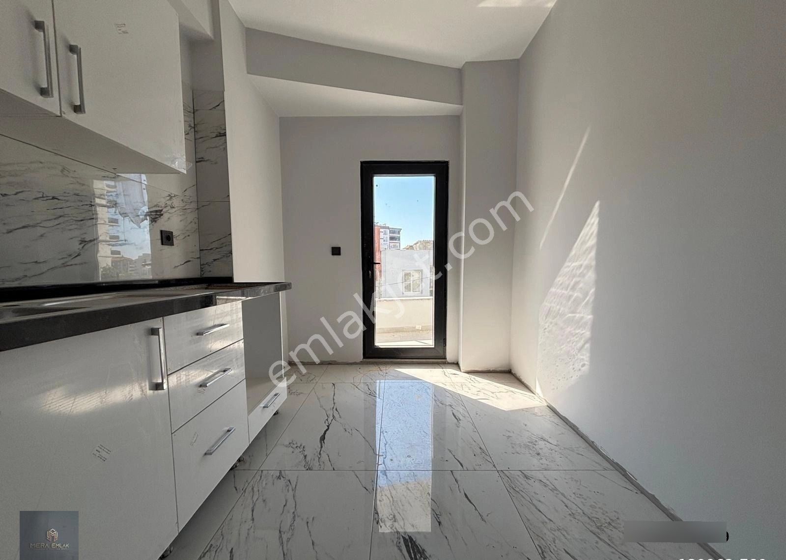 ▀▄mera Emlaktan Kadıköy Mah. Ara Kat 2+1 Ultralüx Sıfır Daire - Görsel 17