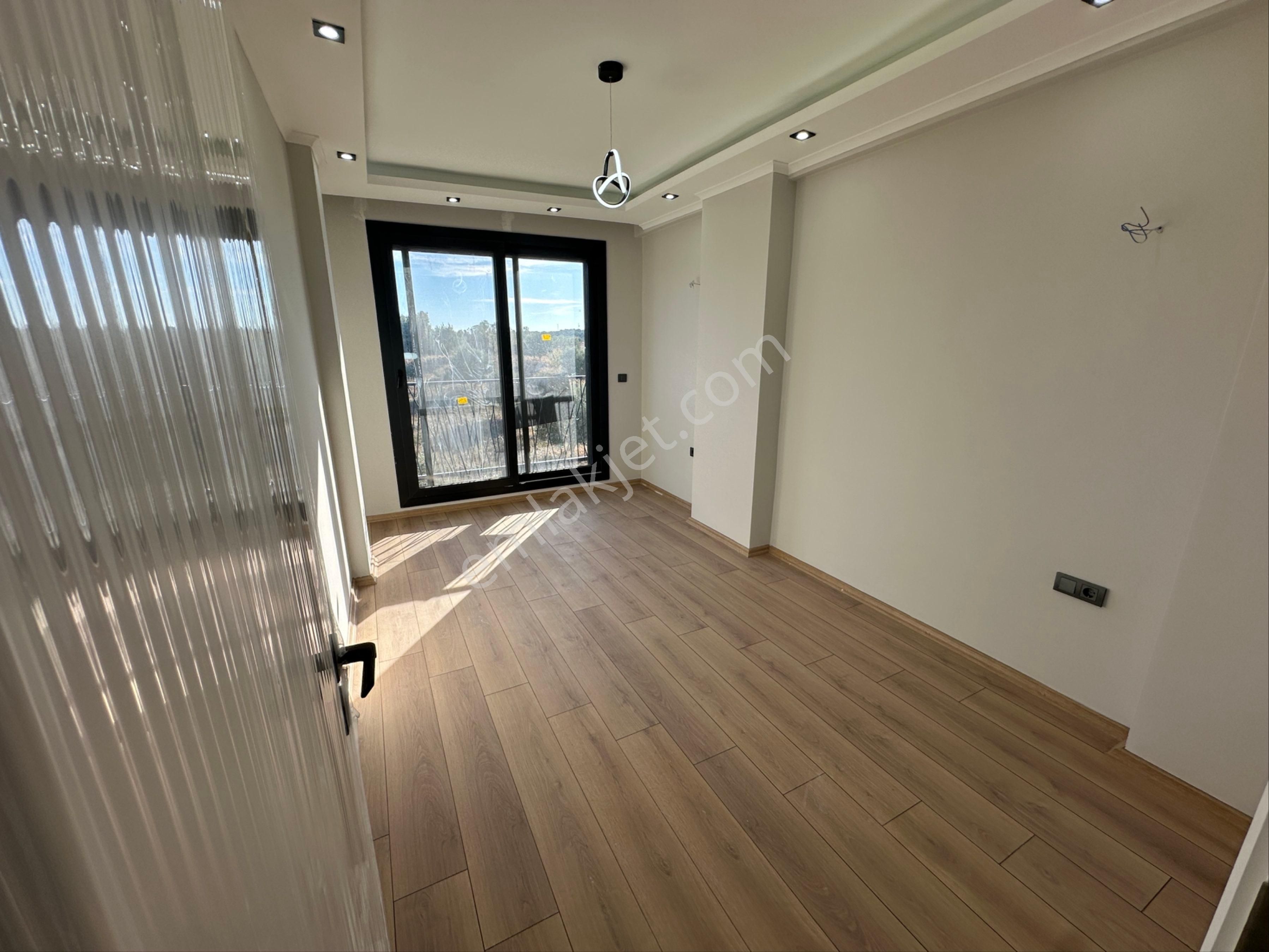 Hisar Mah. 3+1 Fırsat Villa - Görsel 11