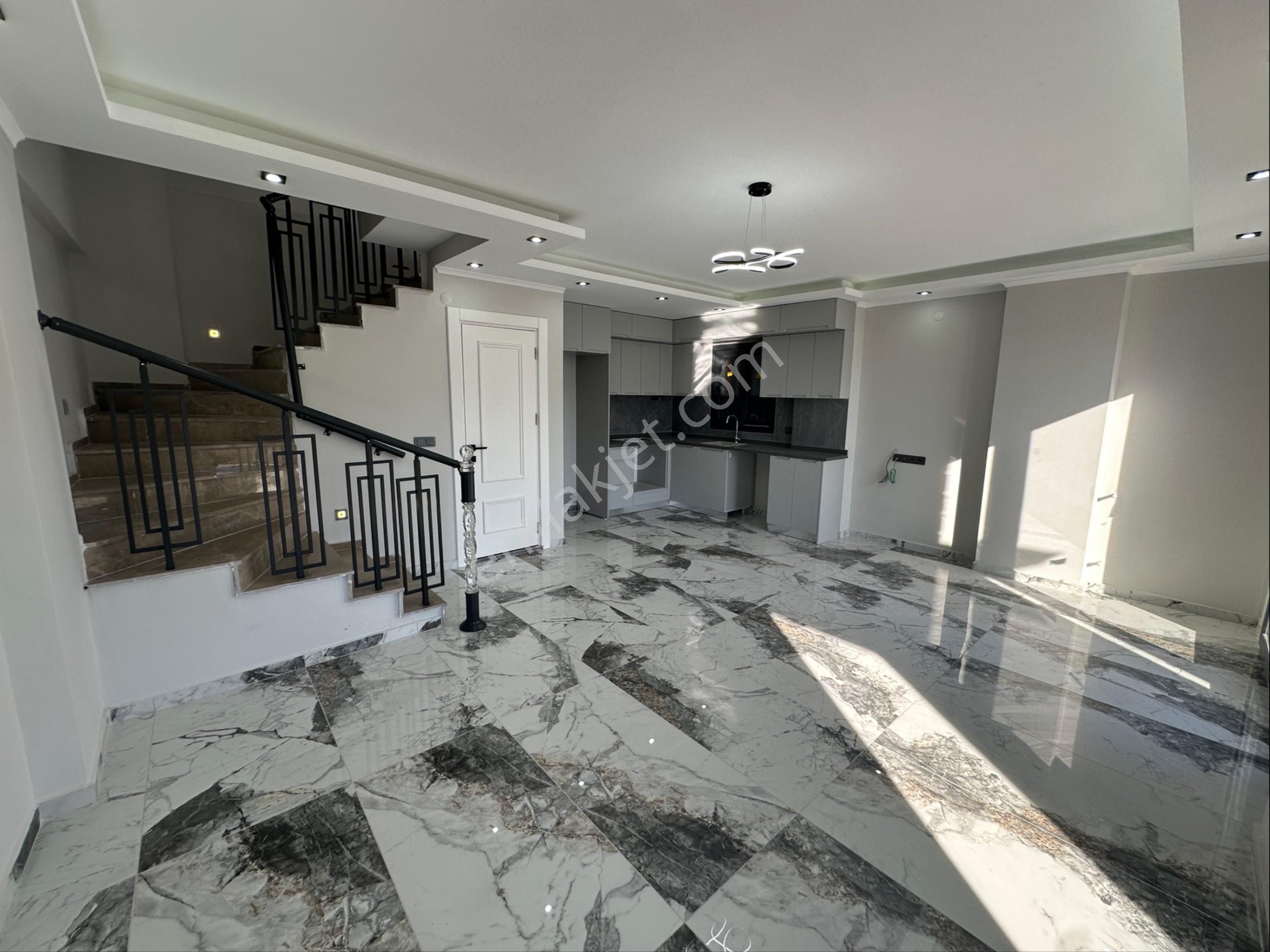 Hisar Mah. 3+1 Fırsat Villa - Görsel 7