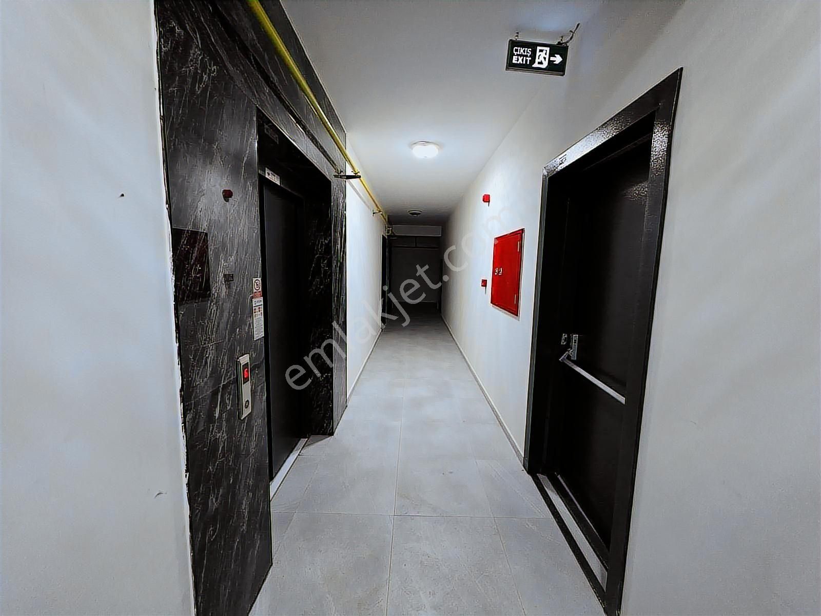 Küçükalide Tapu Masrafı Yok Satılık Sıfır Lüks Daire - Görsel 14