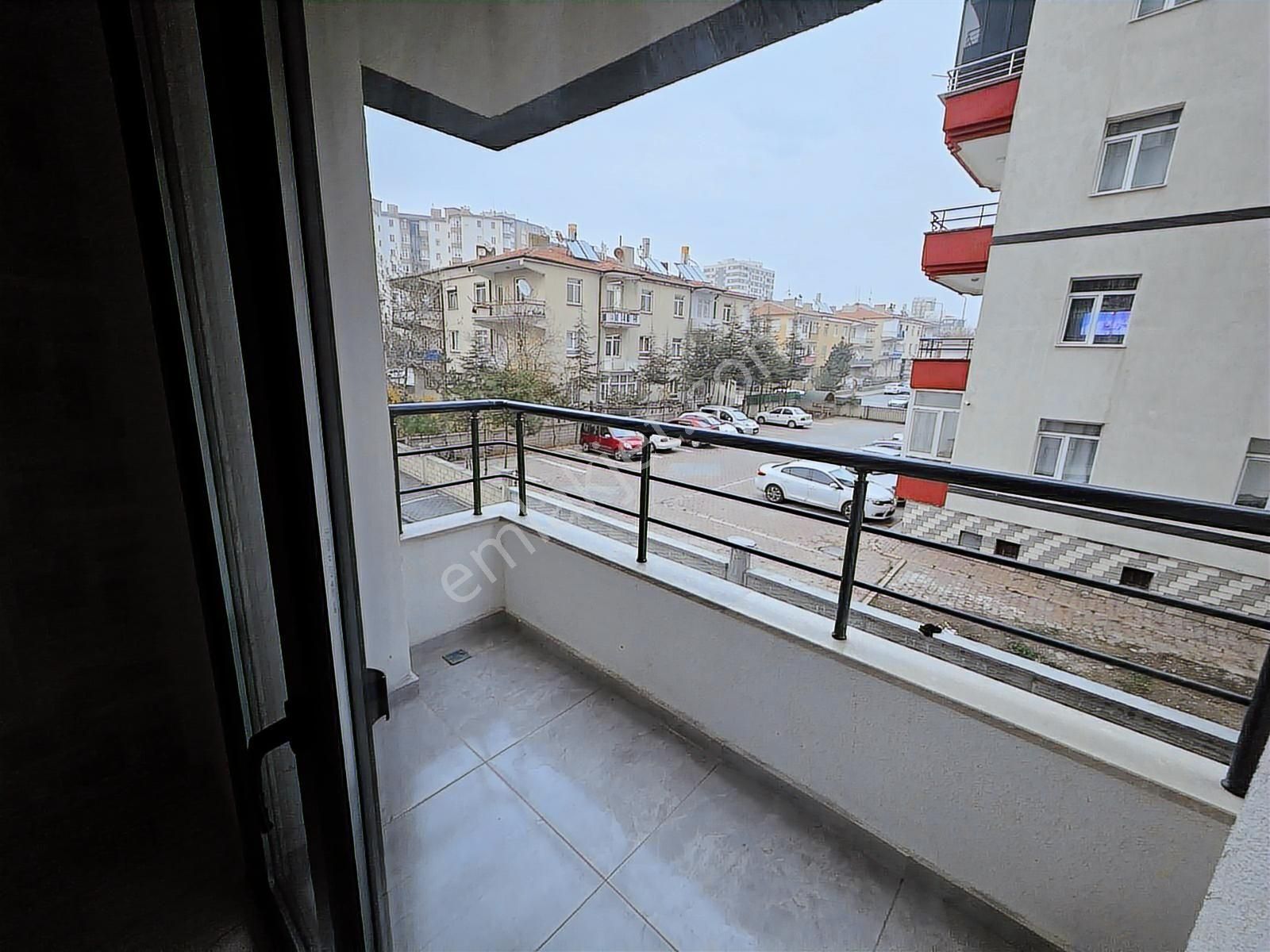 Küçükalide Tapu Masrafı Yok Satılık Sıfır Lüks Daire - Görsel 3