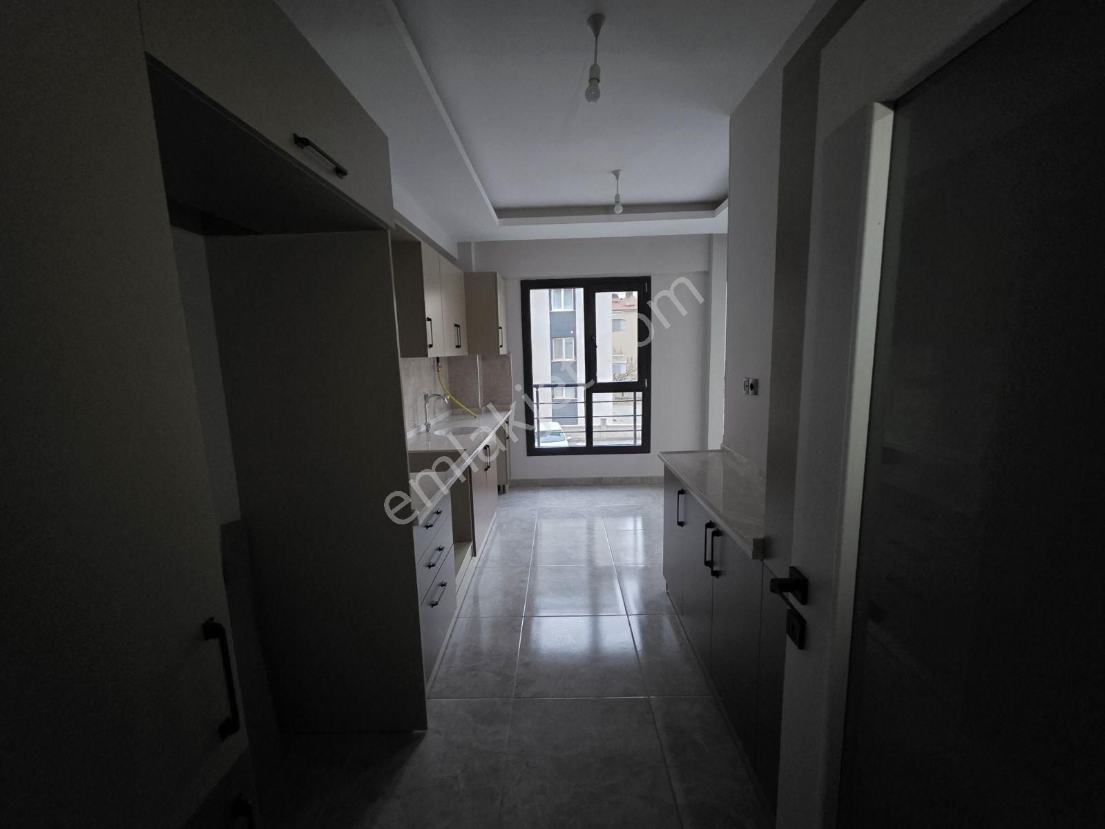 Küçükalide Tapu Masrafı Yok Satılık Sıfır Lüks Daire - Görsel 22