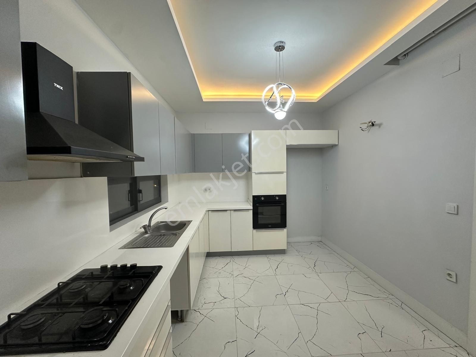 Toros 'da Full Extralı ,comsept Bina Da 3+1 Daire - Görsel 2