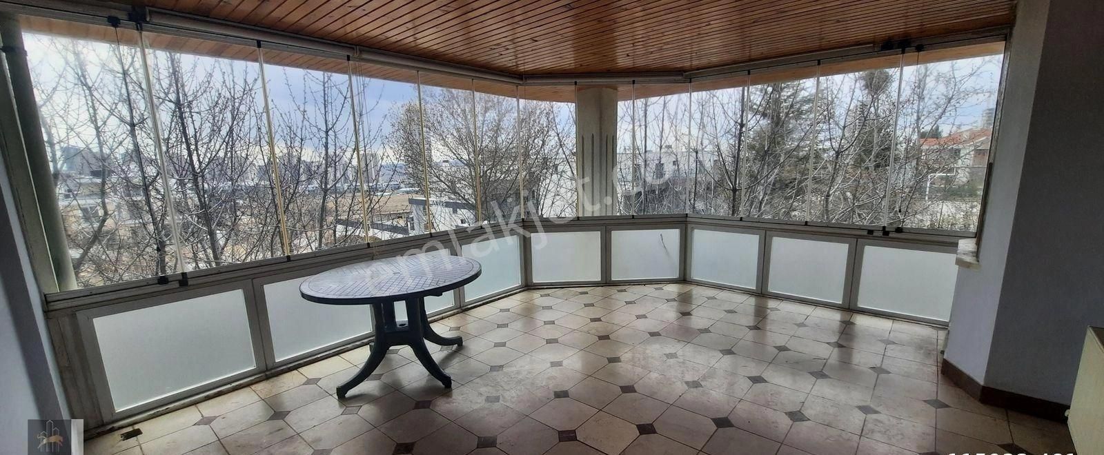 Kaplan İnşaat & Gayrimenkul Den İncek Güneyce Villalarında Satılık Villa - Görsel 24