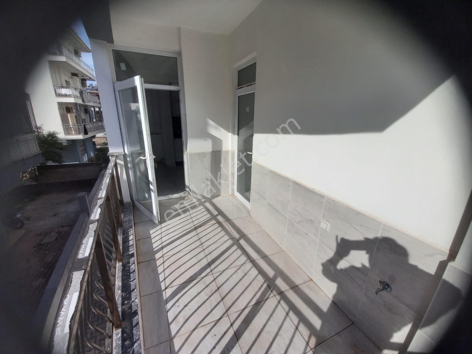 Mevlana Kavşağı Yakını Katta Her Şeyi Ayrı 2+1 - Görsel 15
