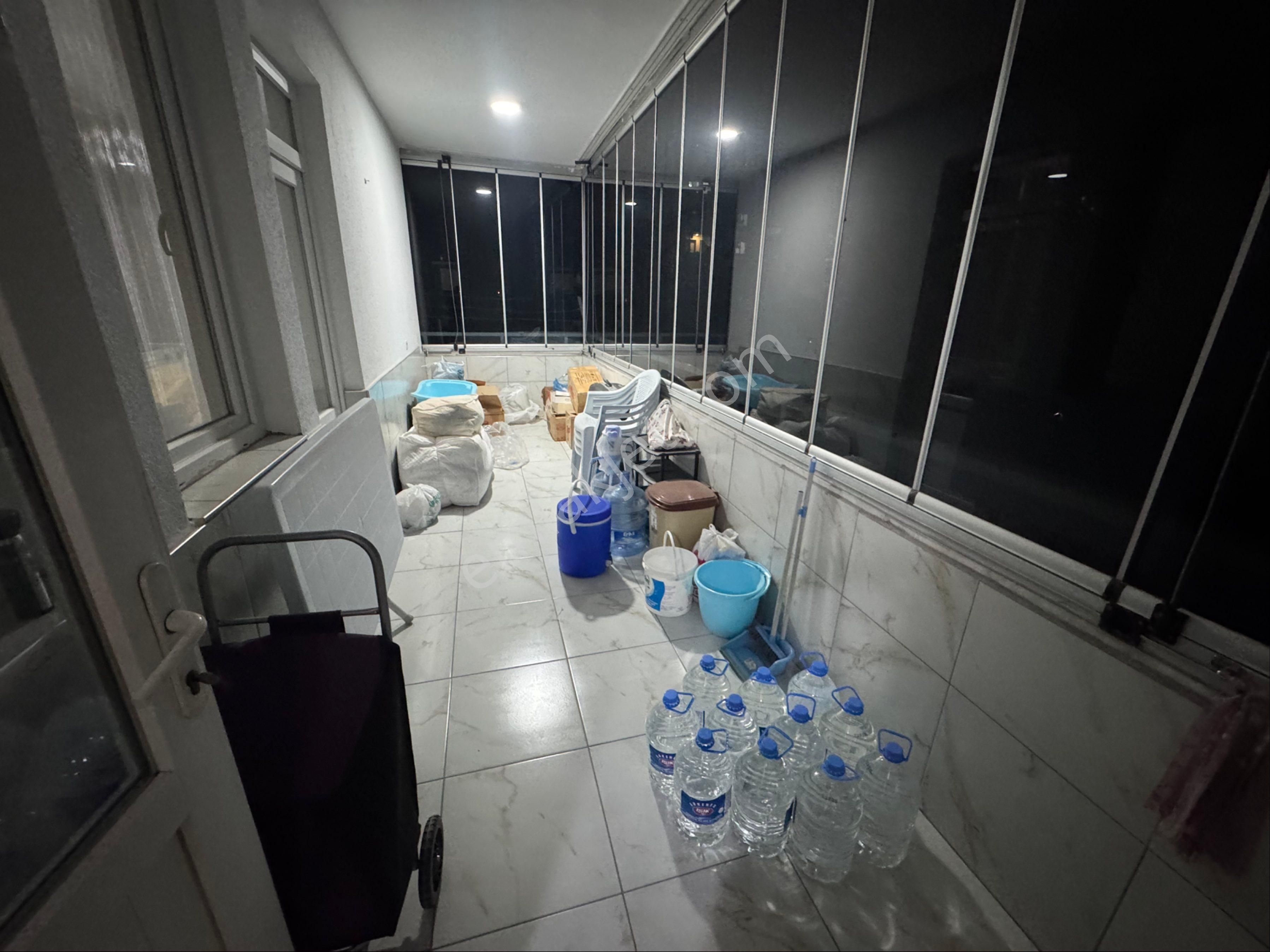 Karataş Mah Merkezi Konumda Ara Kat Satılık 3+1 Daire - Görsel 5