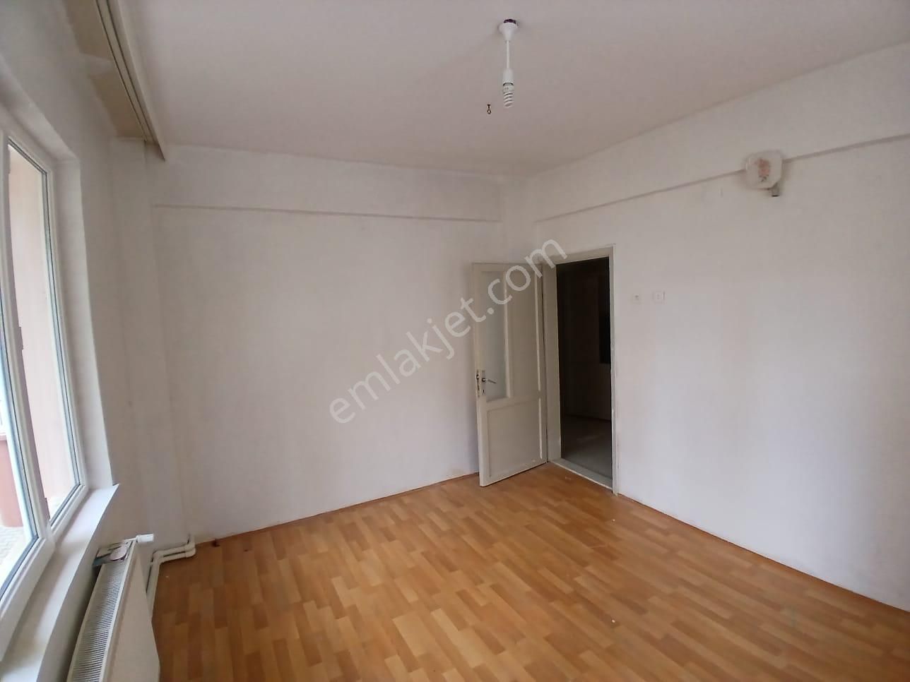 Akçay Emlak'tan Akşehir Park Hayat Hastahanesi Karşısı Birinci Kat Doğalgazlı Kiralık 3+1 Daire - Görsel 20