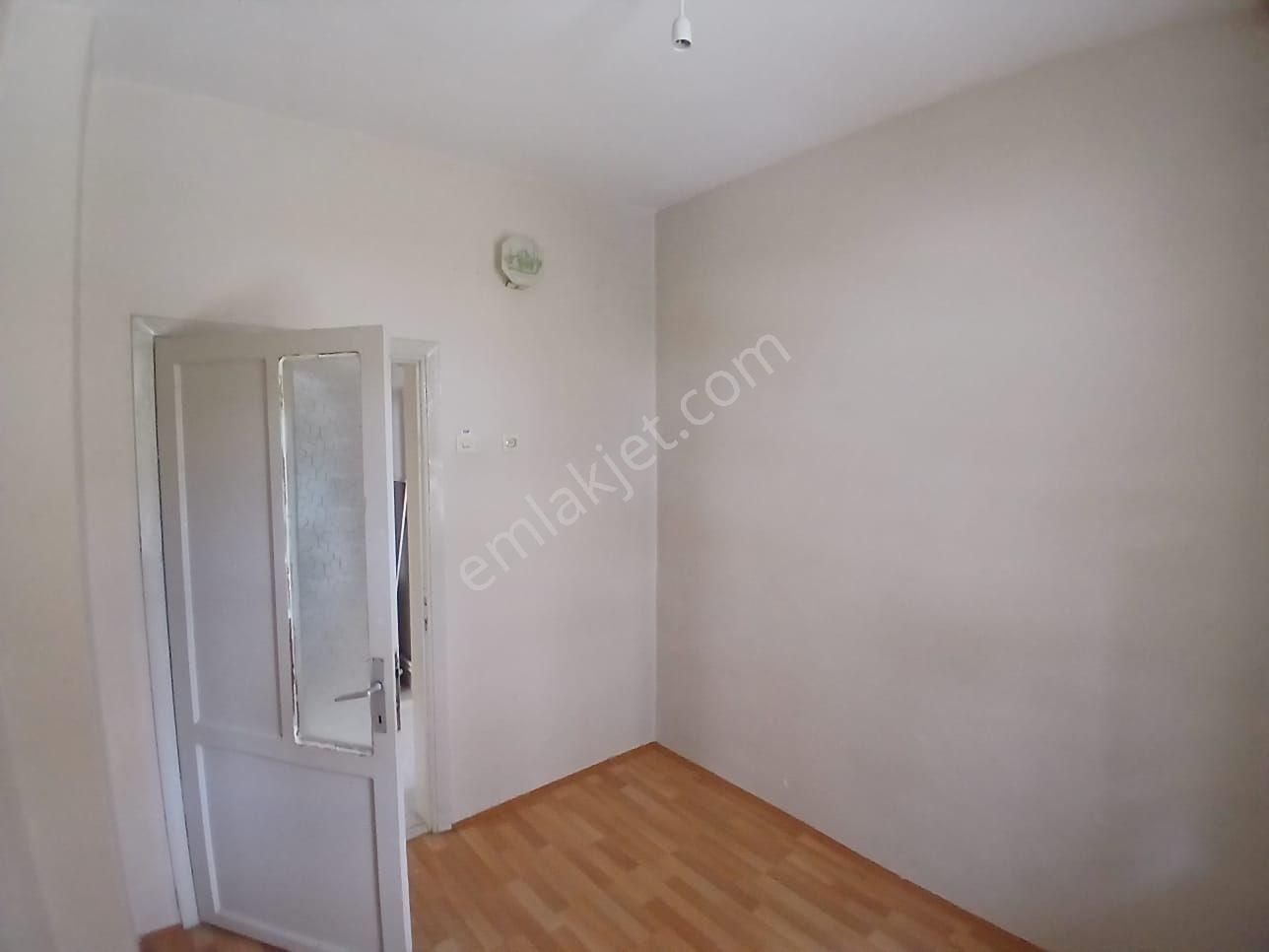 Akçay Emlak'tan Akşehir Park Hayat Hastahanesi Karşısı Birinci Kat Doğalgazlı Kiralık 3+1 Daire - Görsel 22