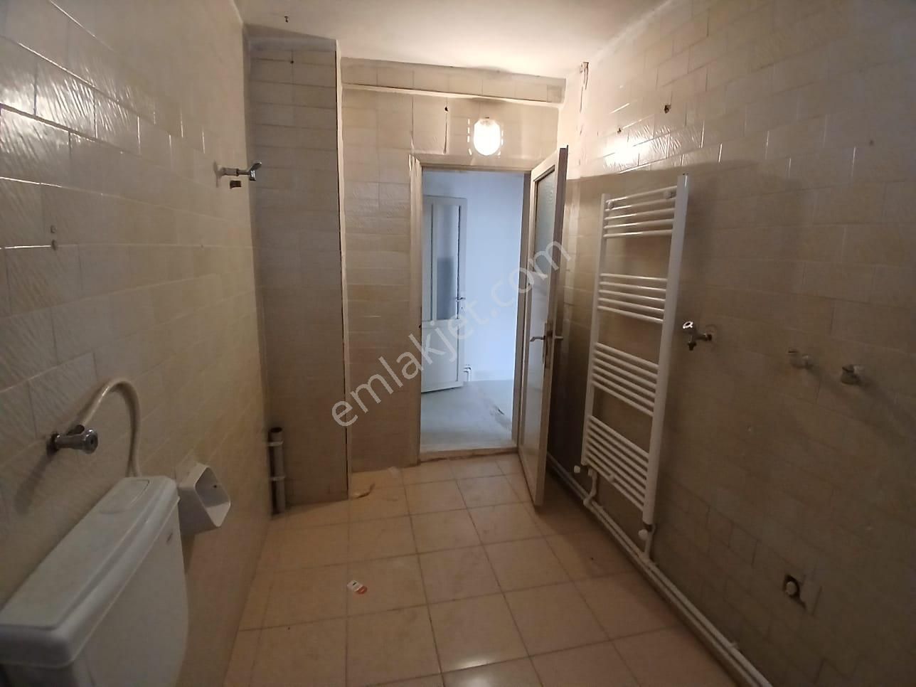 Akçay Emlak'tan Akşehir Park Hayat Hastahanesi Karşısı Birinci Kat Doğalgazlı Kiralık 3+1 Daire - Görsel 25